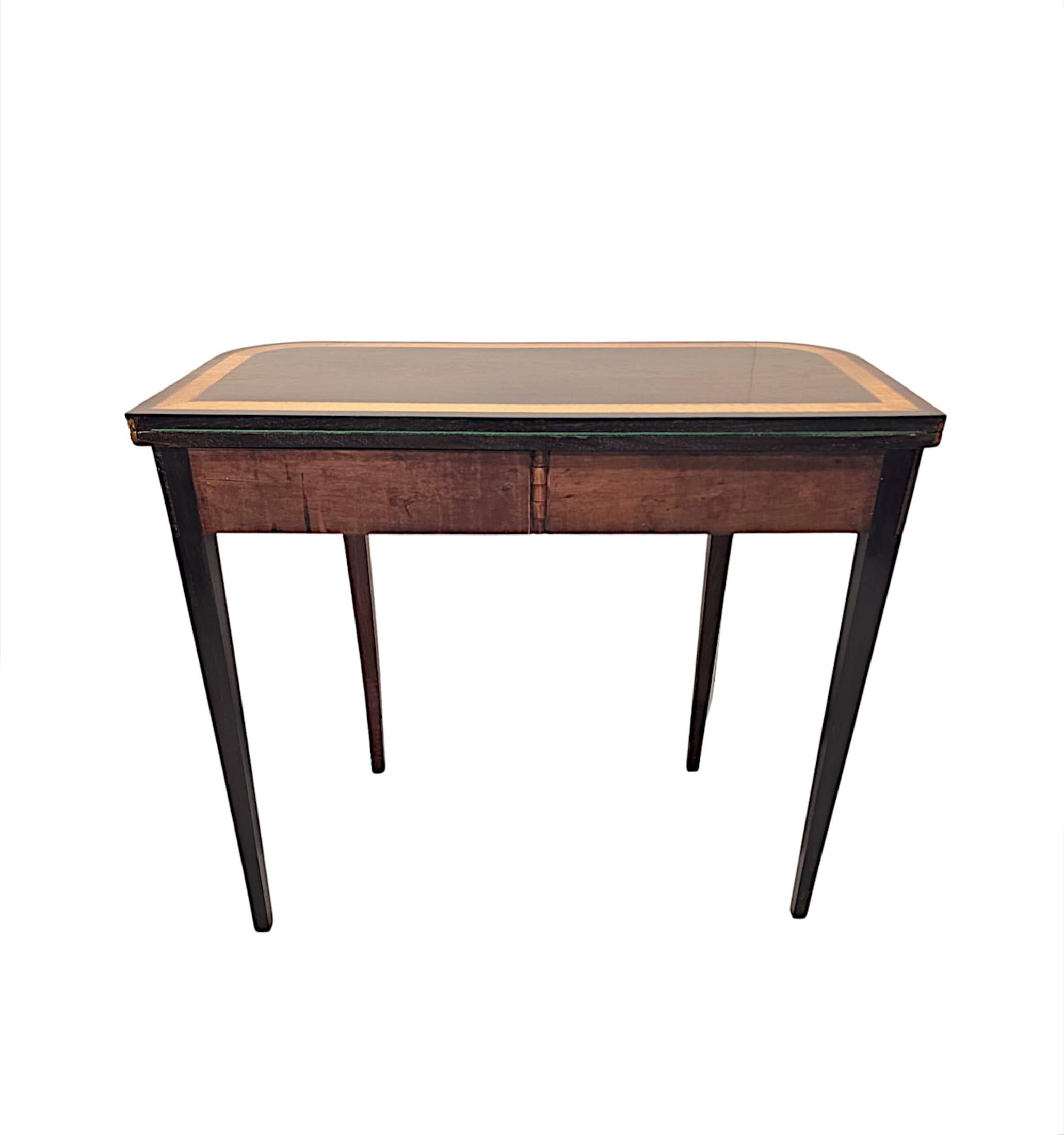 Une paire très rare de tables à cartes incrustées de style Régence du début du 19e siècle en vente 2