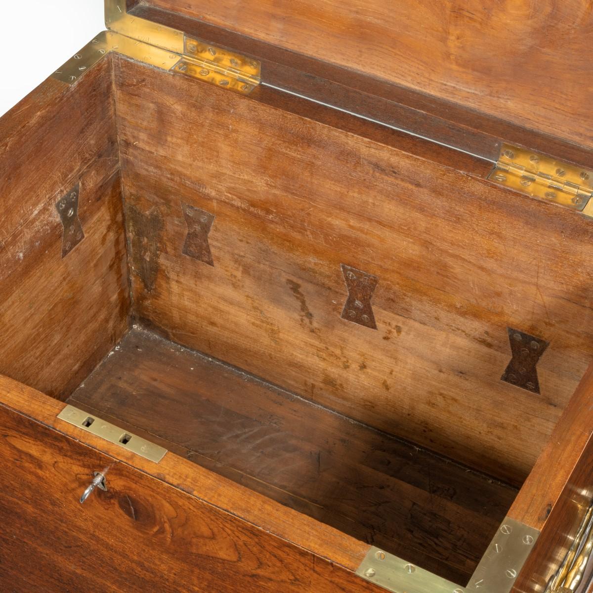 Mid-19th Century Very Robust Brassbound William IV Anglo-Chinese Padouk Silver Chest For Sale