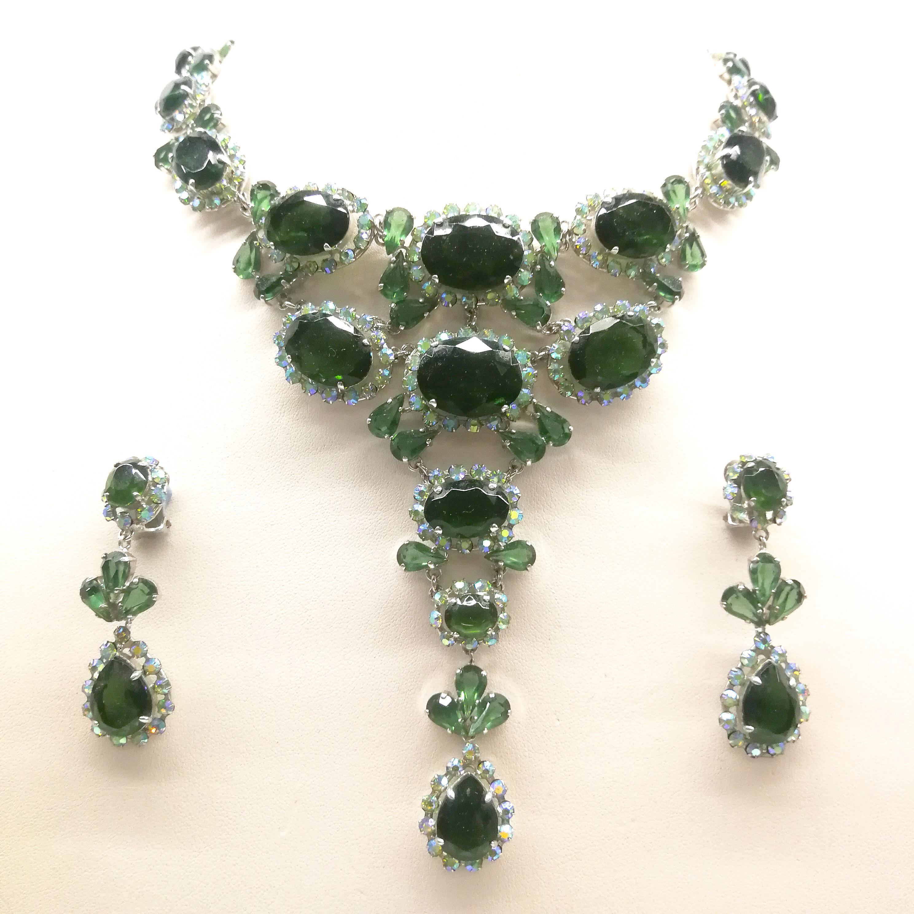 A very striking necklace and earrings, Henkel & Grosse for Christian Dior, 1957. 3