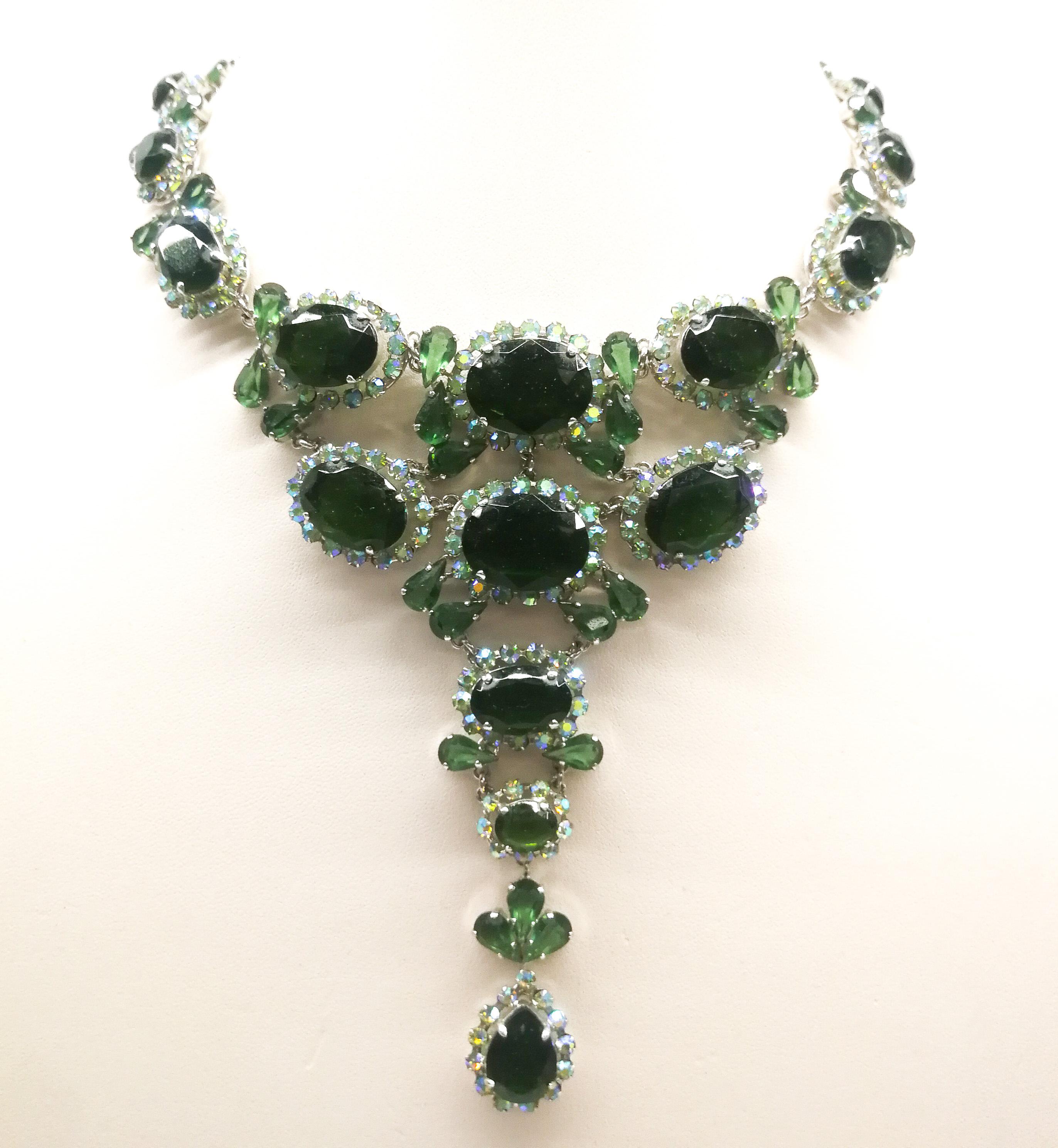 A very striking necklace and earrings, Henkel & Grosse for Christian Dior, 1957. 9
