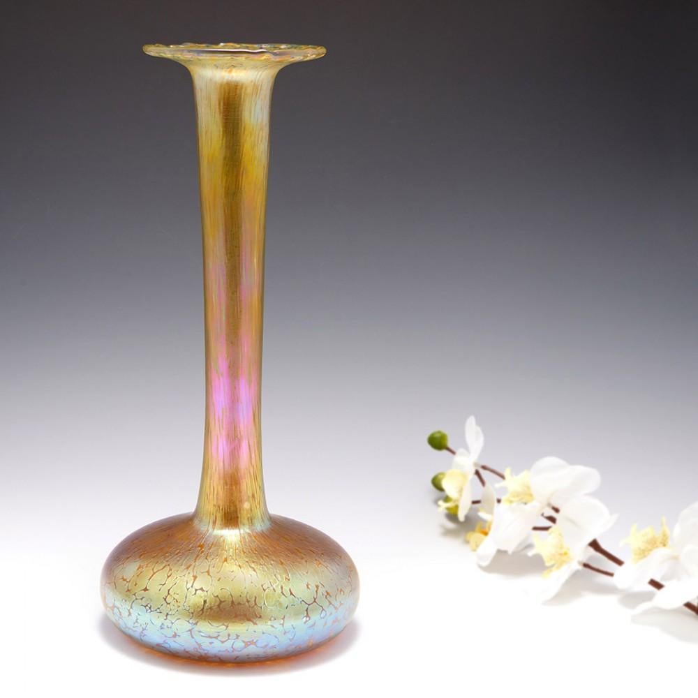 20th Century A Very Tall Gold Loetz Candia Papillon Vase, c1910 For Sale