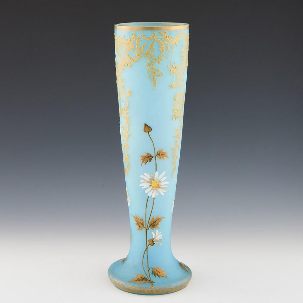 A Very Tall Legras Enamelled Cameo Vase, c1900 In Good Condition For Sale In Tunbridge Wells, GB
