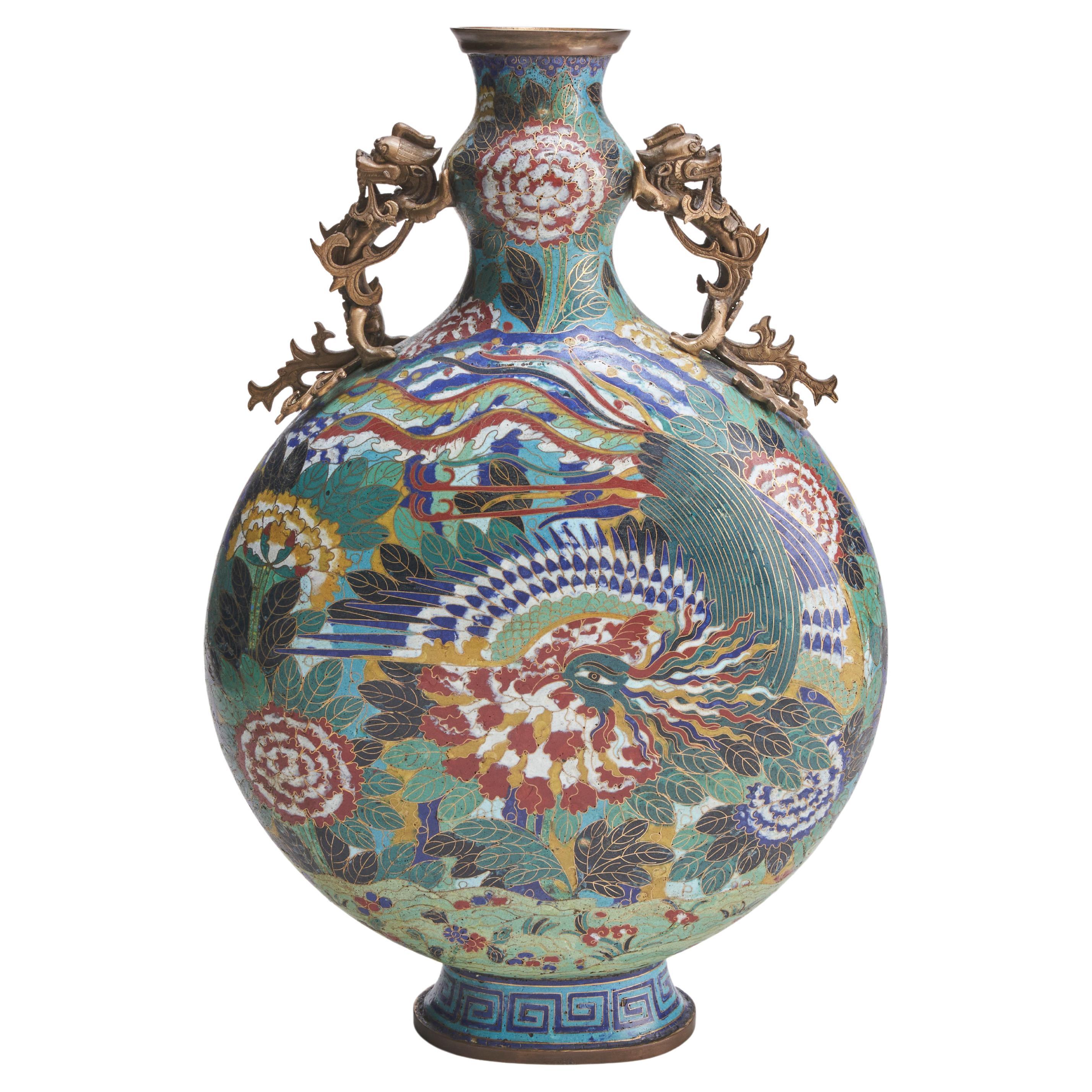 A vibrant, 19th Century Chinese Cloisonne Baoyueping (Moon flask)  For Sale