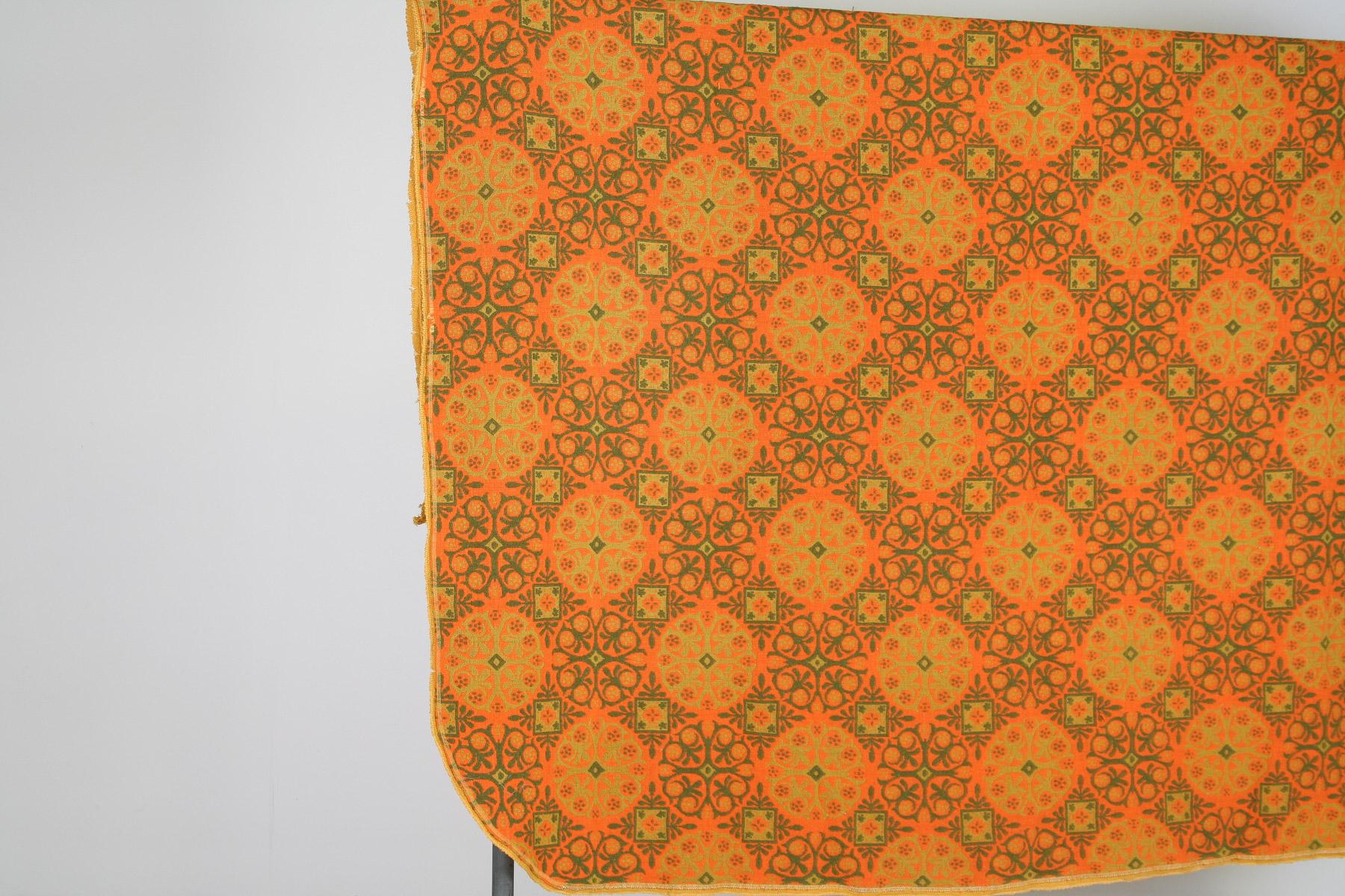 Couverture en laine bohème vibrante des années 1960, orange escarpin en vente 1