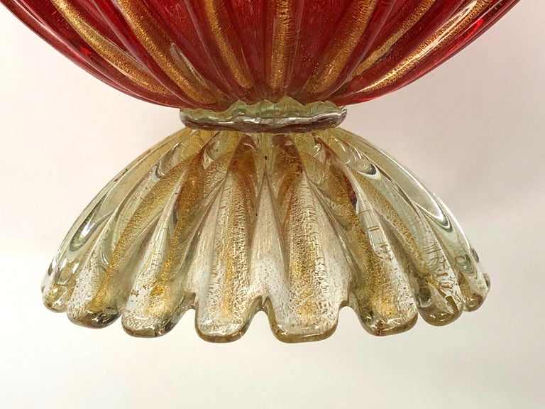 Italian Vibrantly-Colored Murano 1950s Red Gold-Aventurine Lobed Bowl For Sale