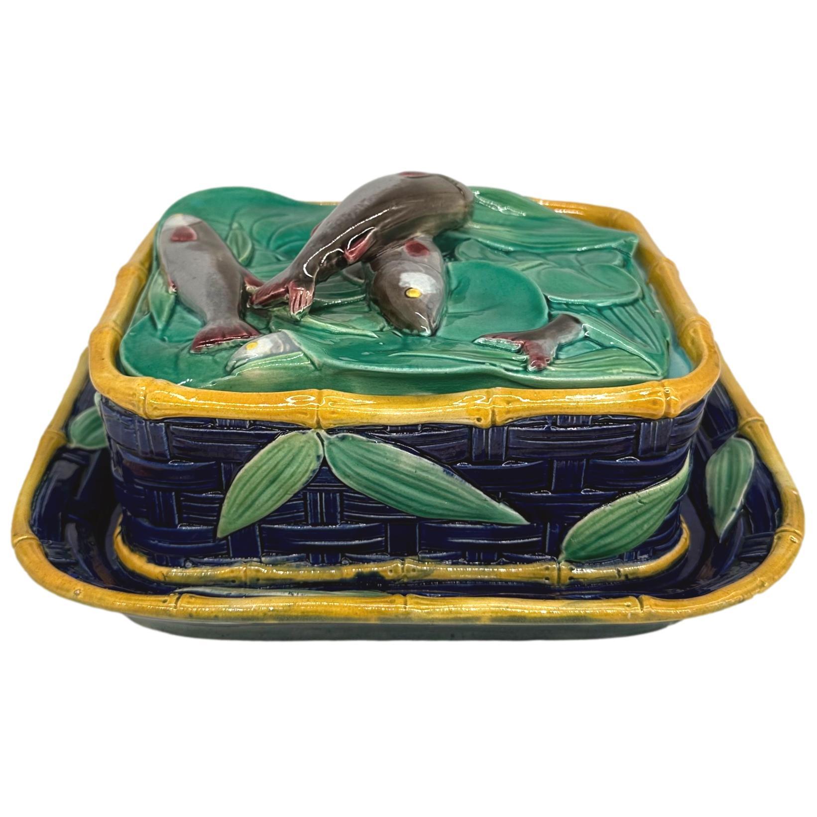 Molded A Victoria Pottery Majolica Cobalt Basketweave Sardine Box, English, ca. 1883 For Sale