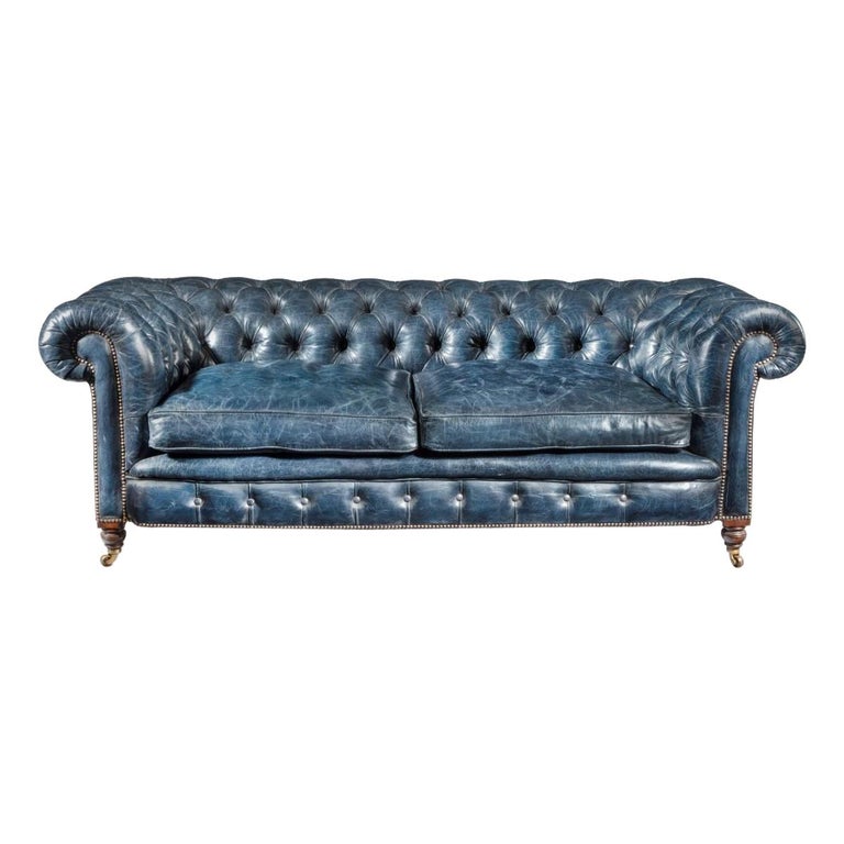 Victorian 2-Seater Leather Chesterfield Sofa For Sale