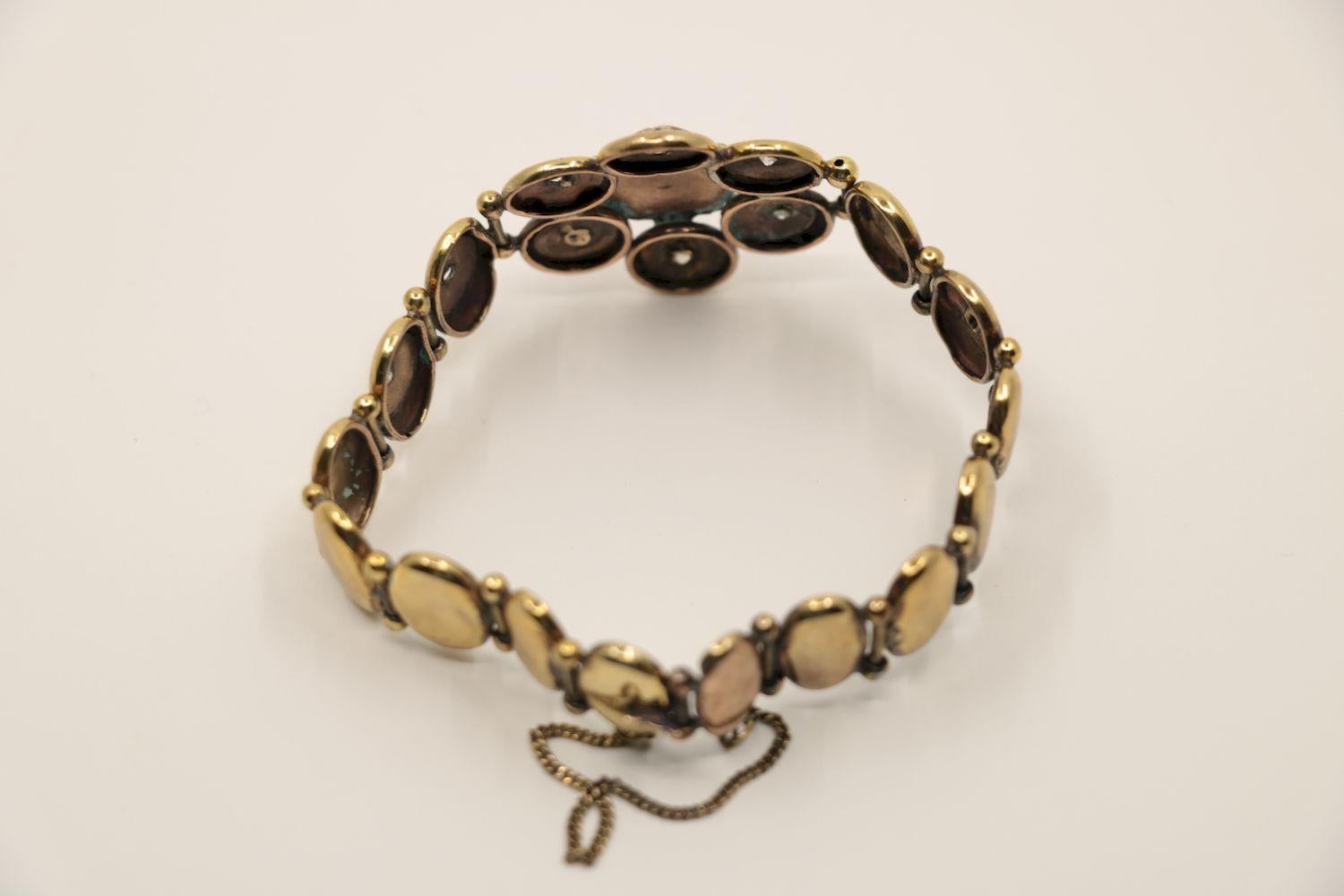 A Victorian 9K Gold Diamond Lion Head Bracelet 3