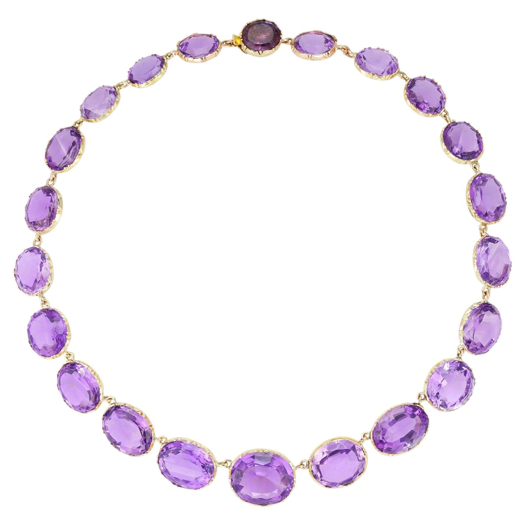 Eine viktorianische Amethyst-Rivière-Halskette