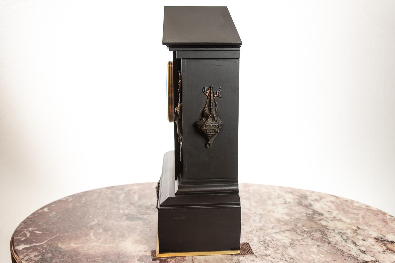 Victorian Black Slate/Marble Clock of Nautical Interest In Good Condition For Sale In Cheltenham, GB