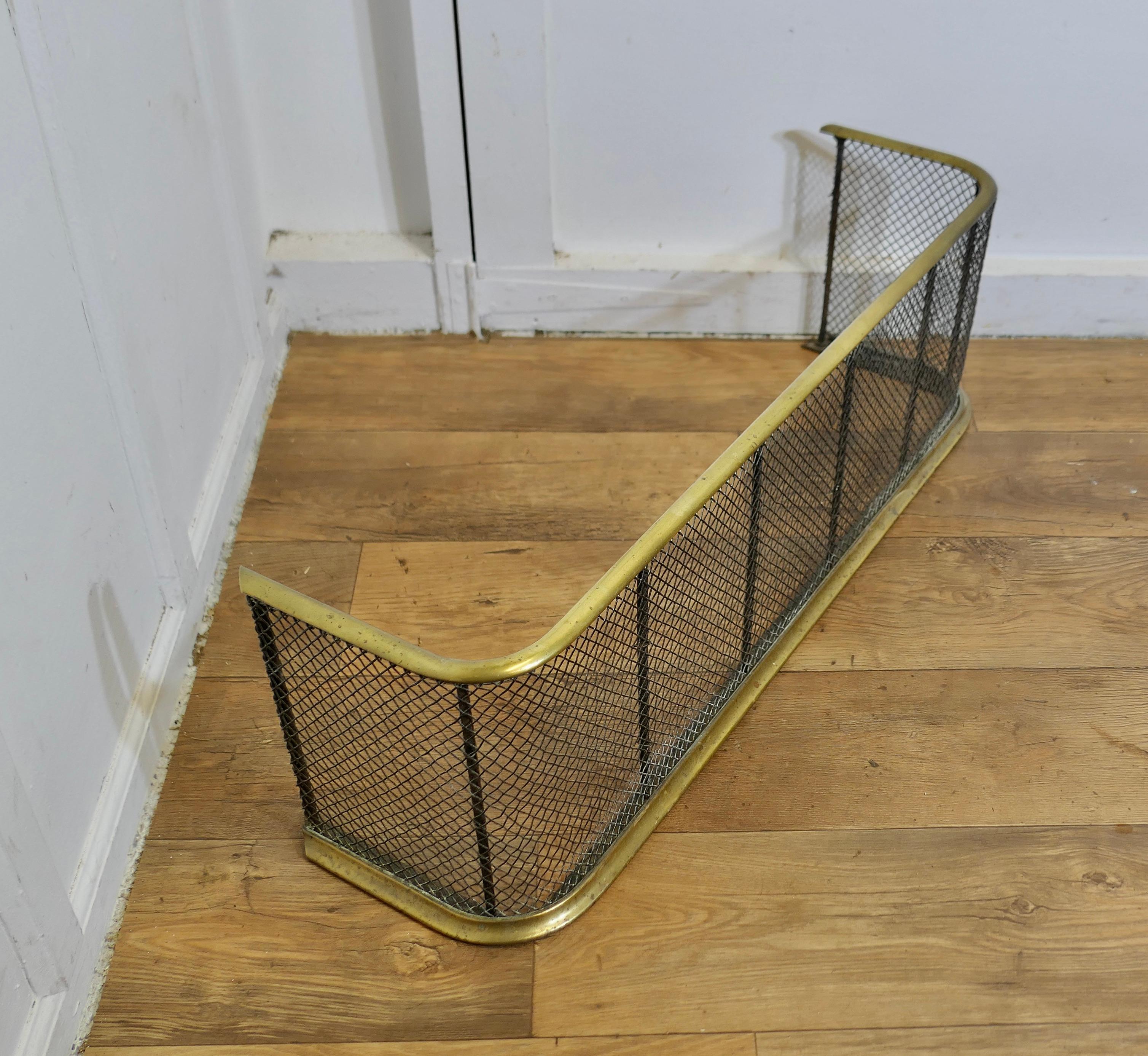 A Victorian Brass and Iron Fender or Fire Guard   A Victorian antique fire guard 1