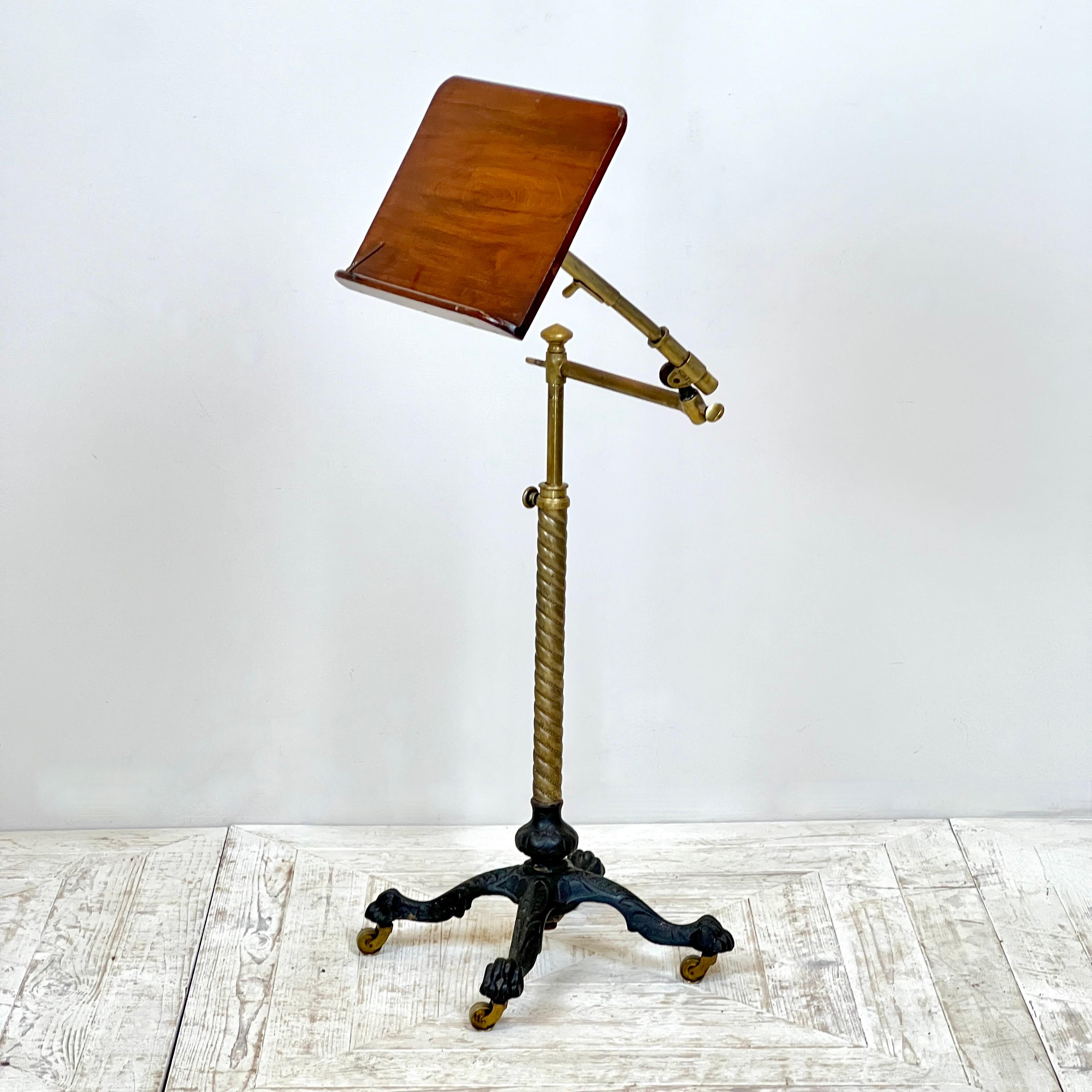 Inglese Un leggio vittoriano Carter's Patent in ottone e ghisa in vendita