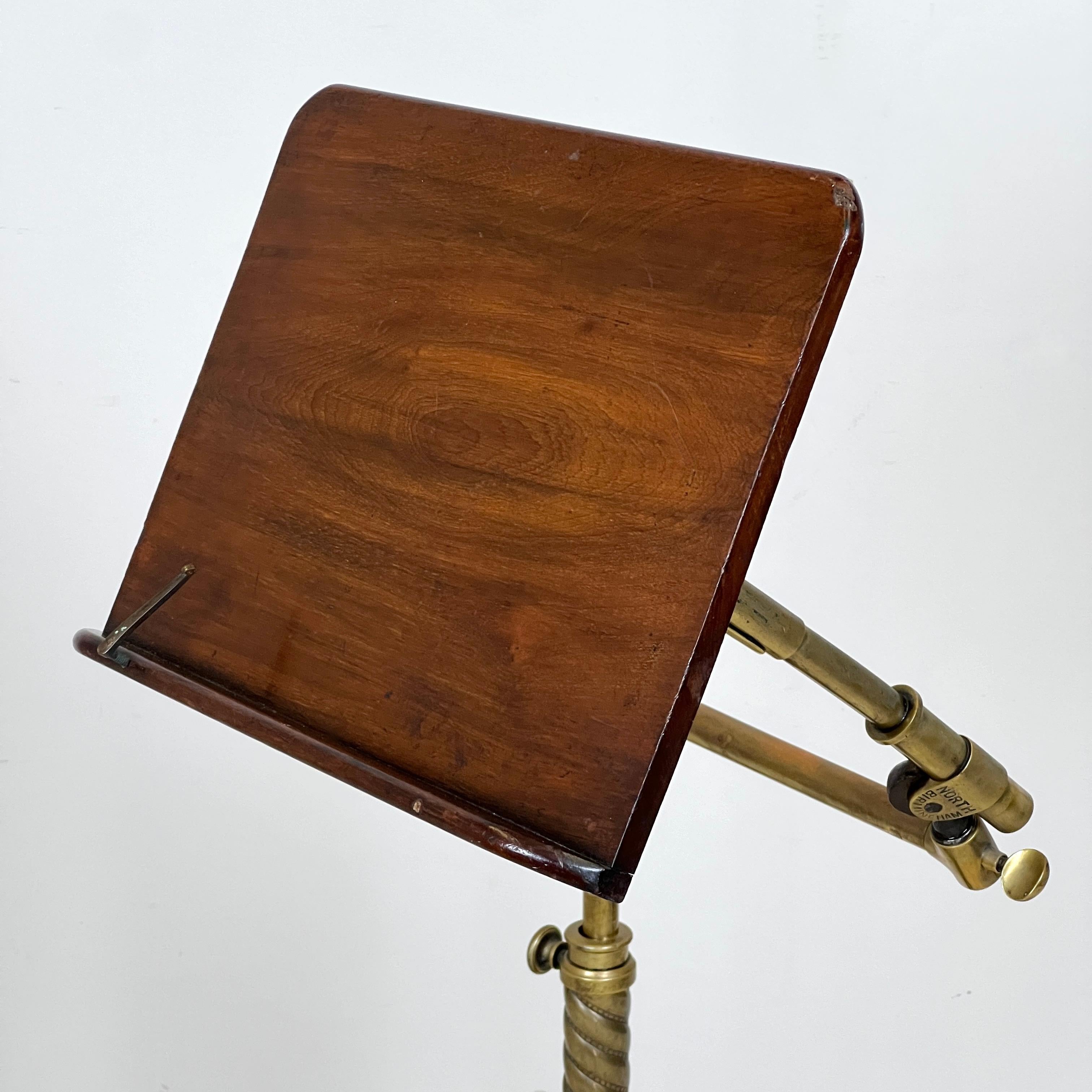 XIX secolo Un leggio vittoriano Carter's Patent in ottone e ghisa in vendita