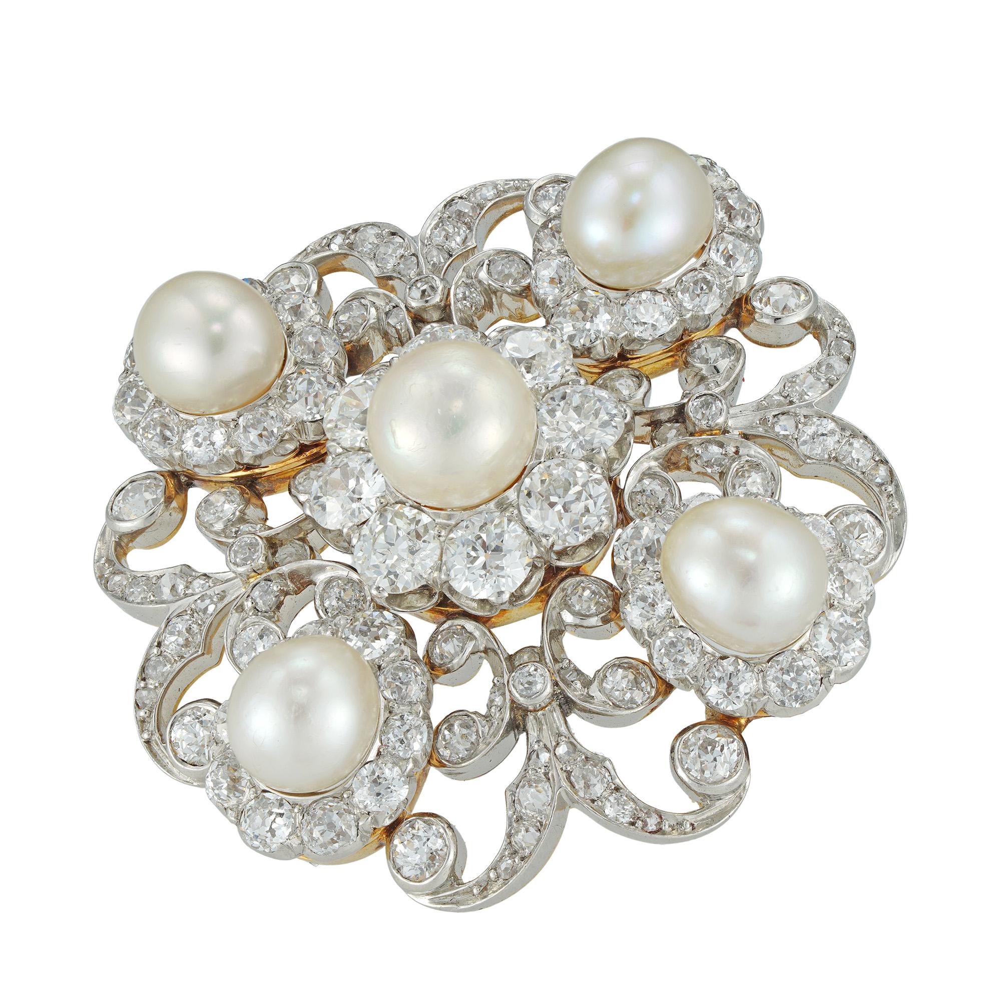A Victorian Diamond And Pearl Scroll Brooch In Good Condition For Sale In London, GB