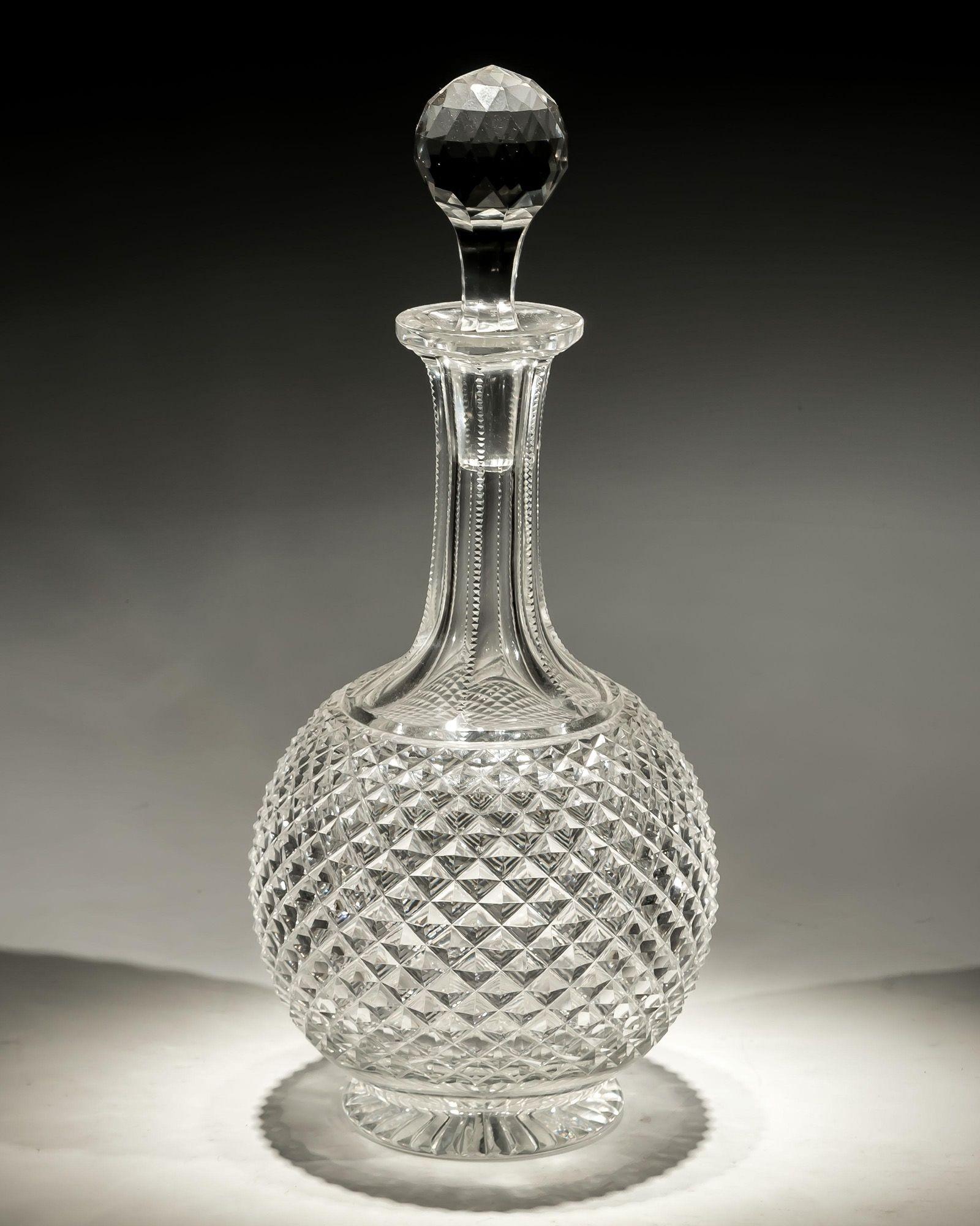 Victorian Diamond Cut Magnum Decanter In Good Condition For Sale In Steyning, West sussex