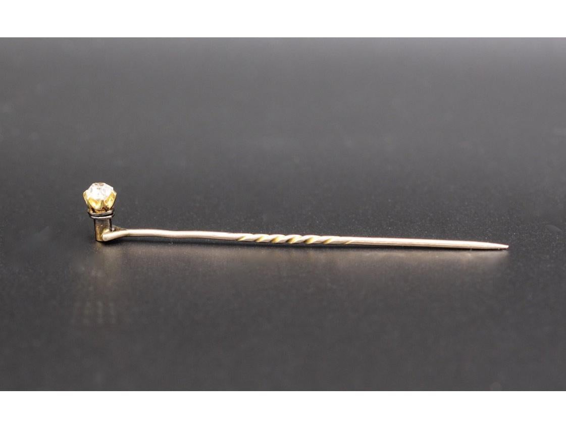 Viktorianische Anstecknadel für Herren aus 18 Karat Gelbgold mit Solitär-Diamant 1