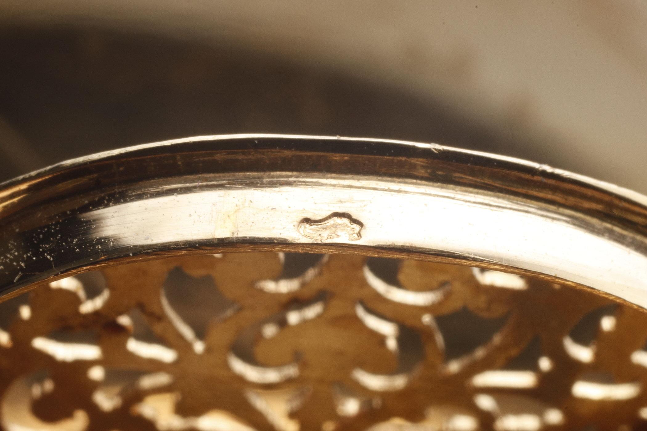 Victorian Gold Double-Ended Crystal Scent Bottle 2