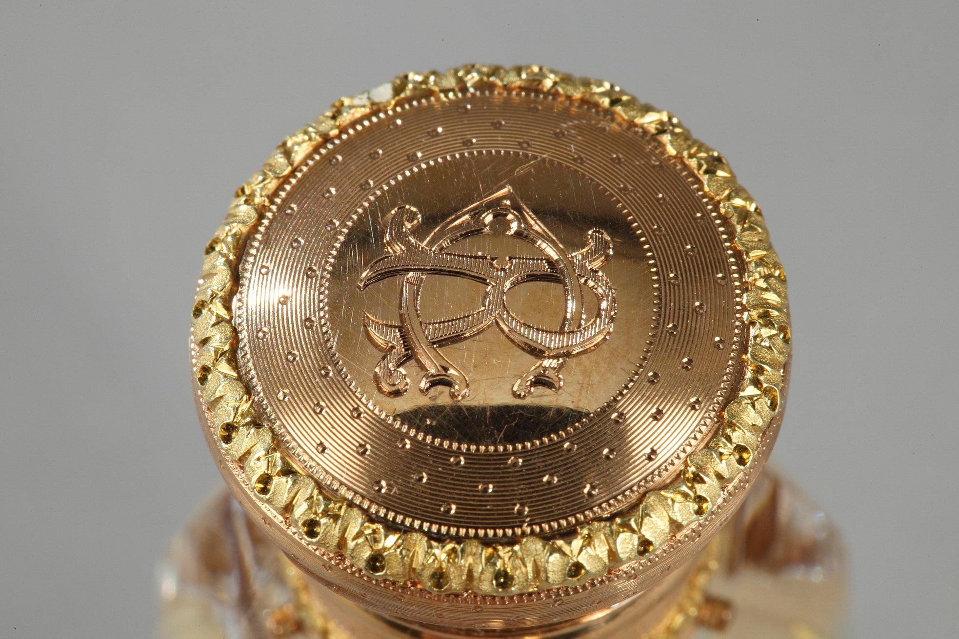Victorien Bouteille à parfum victorienne en cristal à double extrémité en or en vente