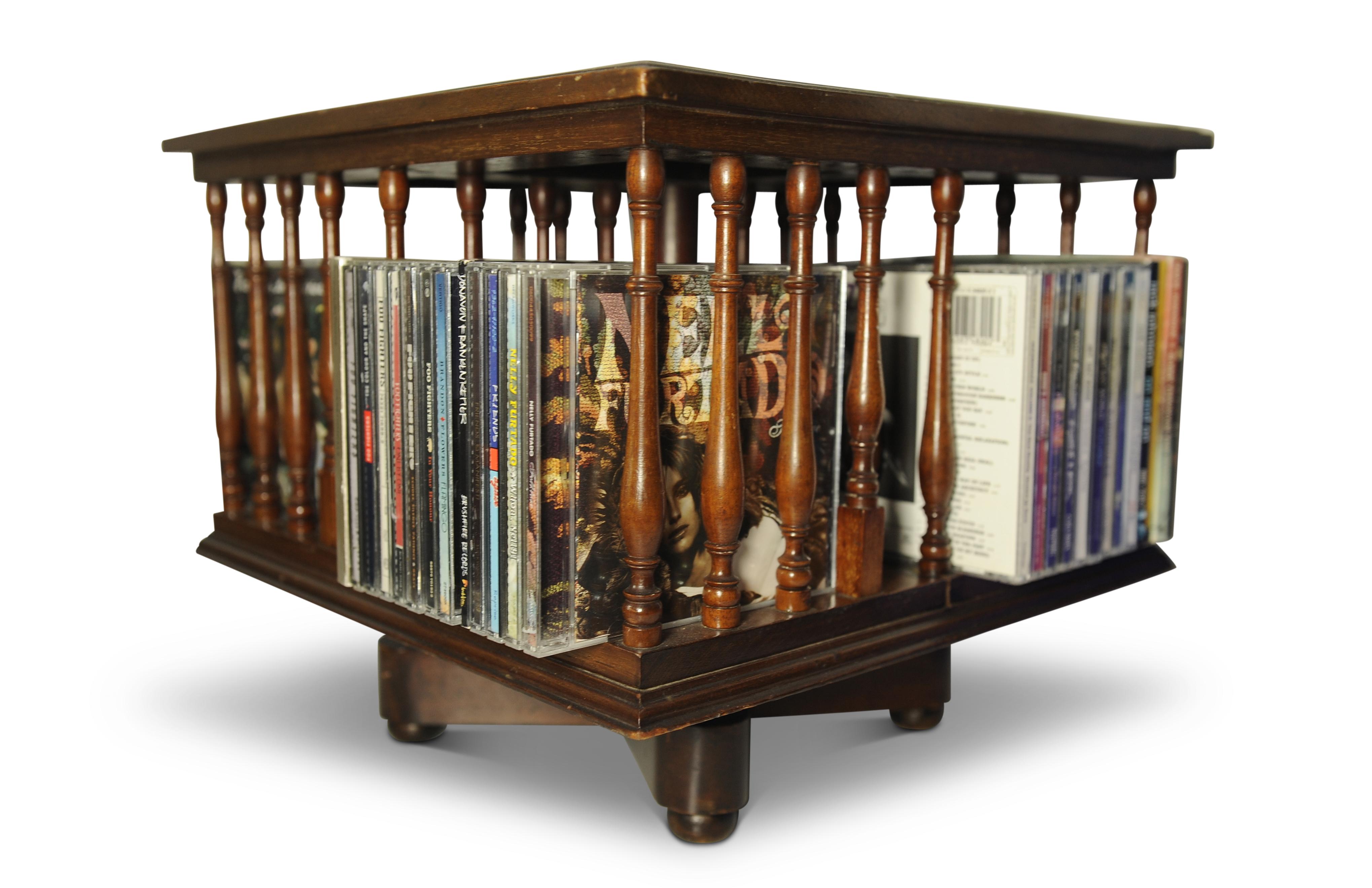 Britannique Bibliothèque tournante de table à supports tournés, de style victorien anglais ancien en vente