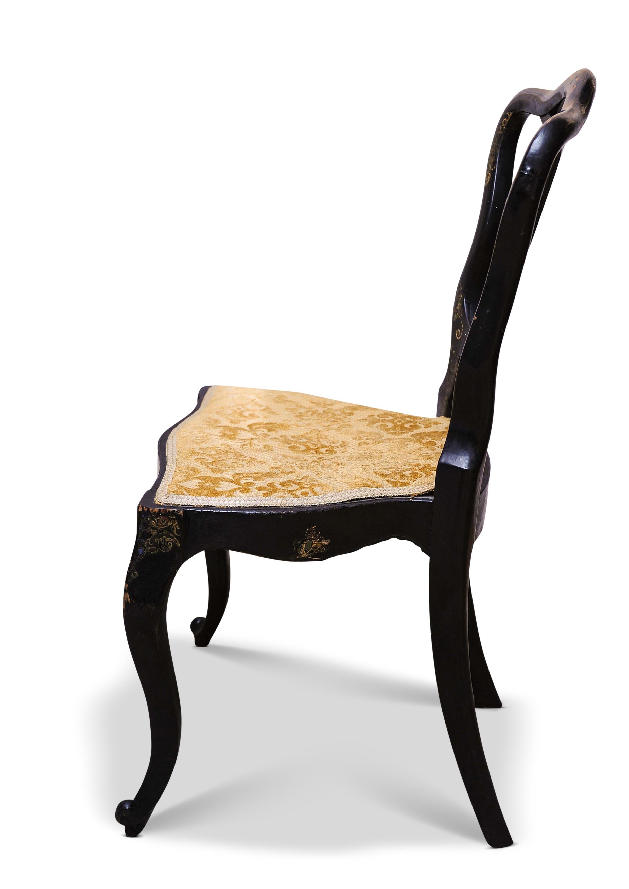 A Victorian Jennens & Bettridge Black Lacquered & Gilt Decorative Hallway Chair upon Cabriole Legs 

Decorative chair utilising the Victorian art form of papier mache & indochine.  

Brand name stamped to underframe 

The company of Jennens &