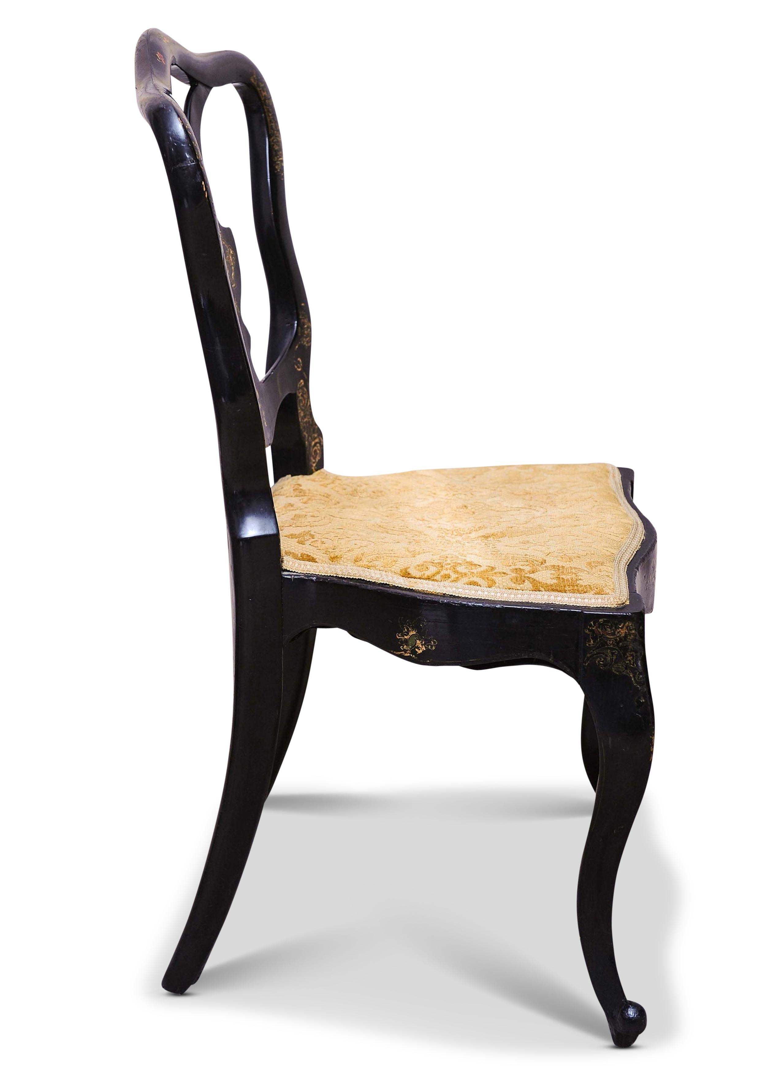 A Victorian Jennens & Bettridge Black Lacquered & Gilt Decorative Hallway Chair  For Sale 1