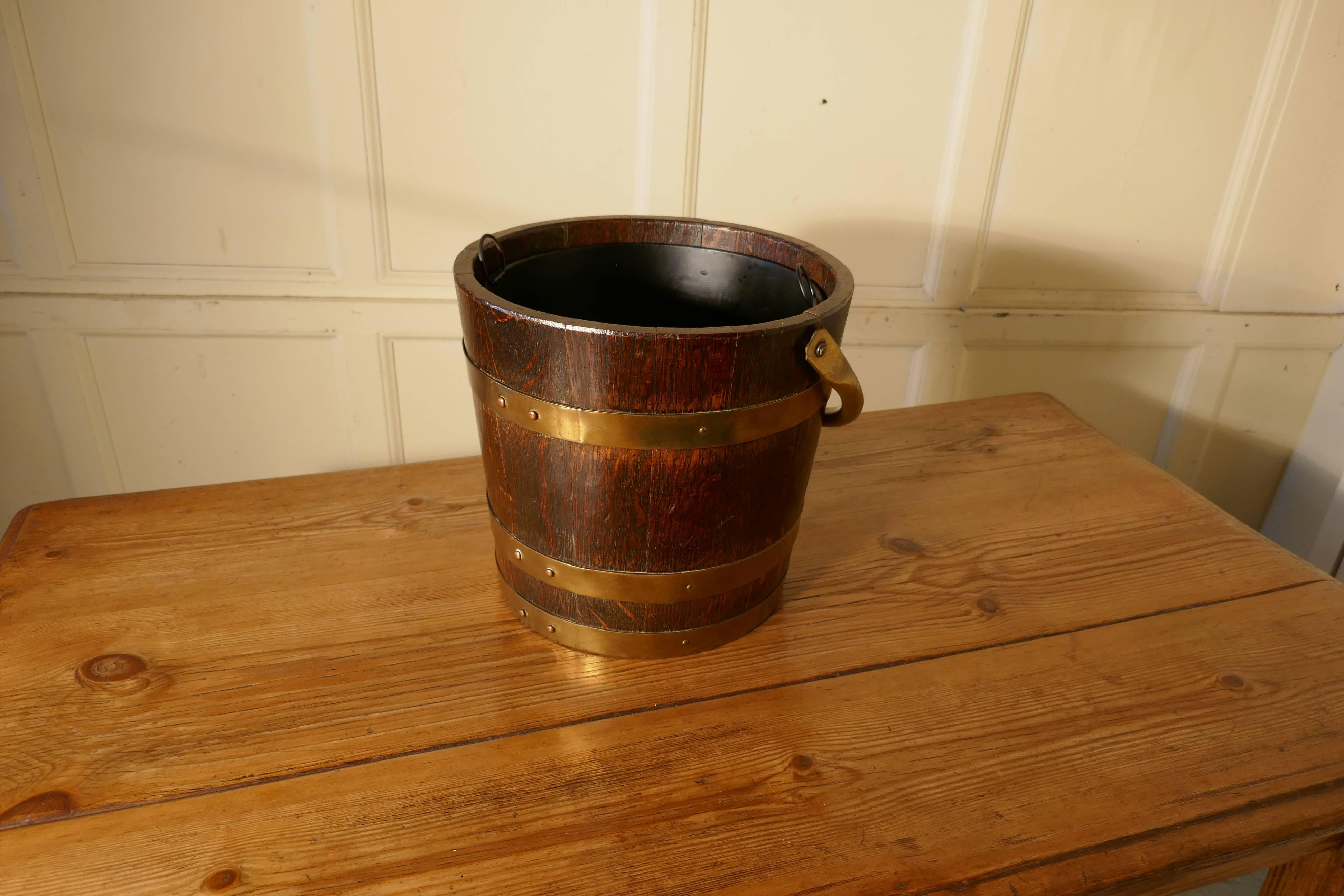 Victorian Oak Ice Bucket 1
