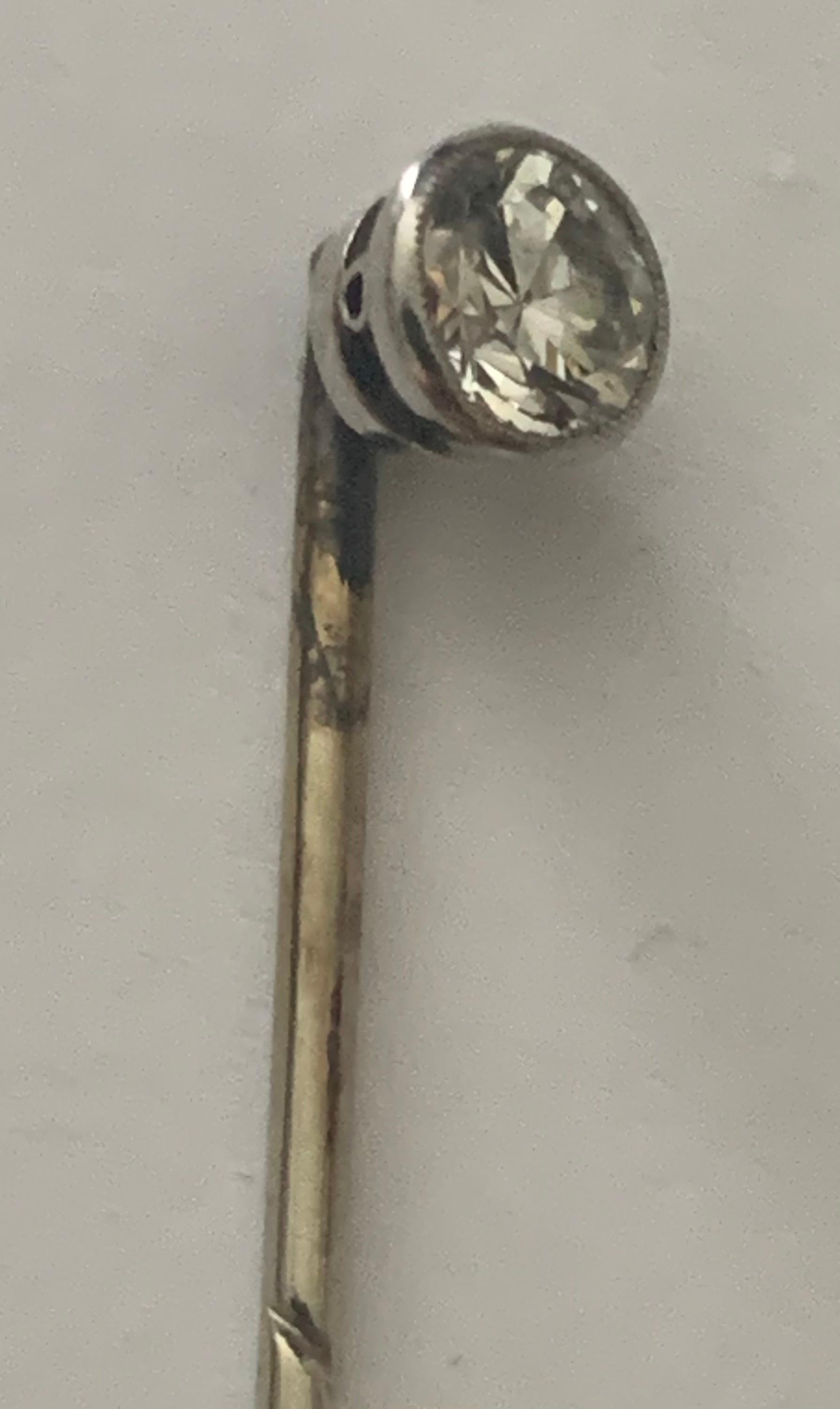 Victorian Old Brilliant Cut 0.45 Carat Diamond Stickpin in 18kt Gold For Sale 2