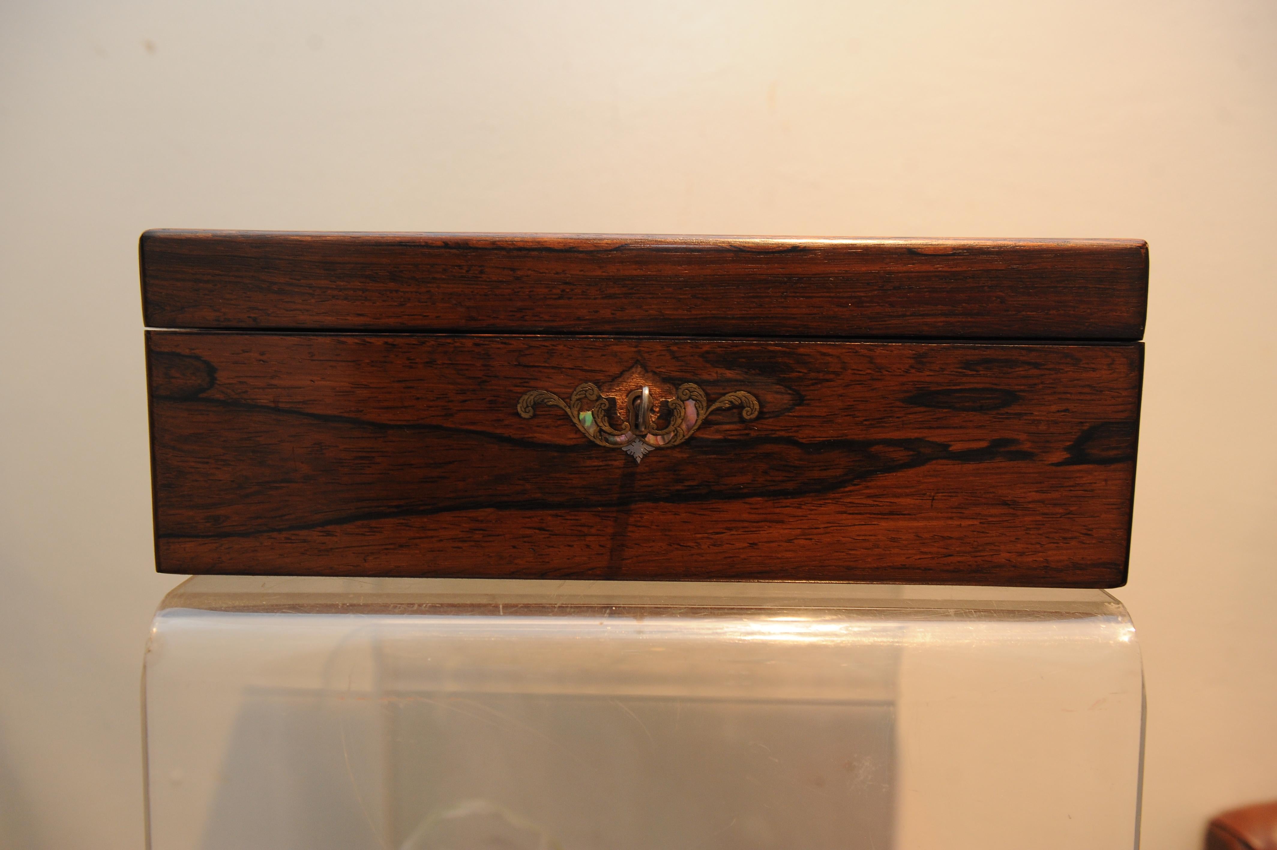 Mid-19th Century Victorian Rosewood and Mother of Pearl Inlay Writing Slope with Baize and Extras For Sale