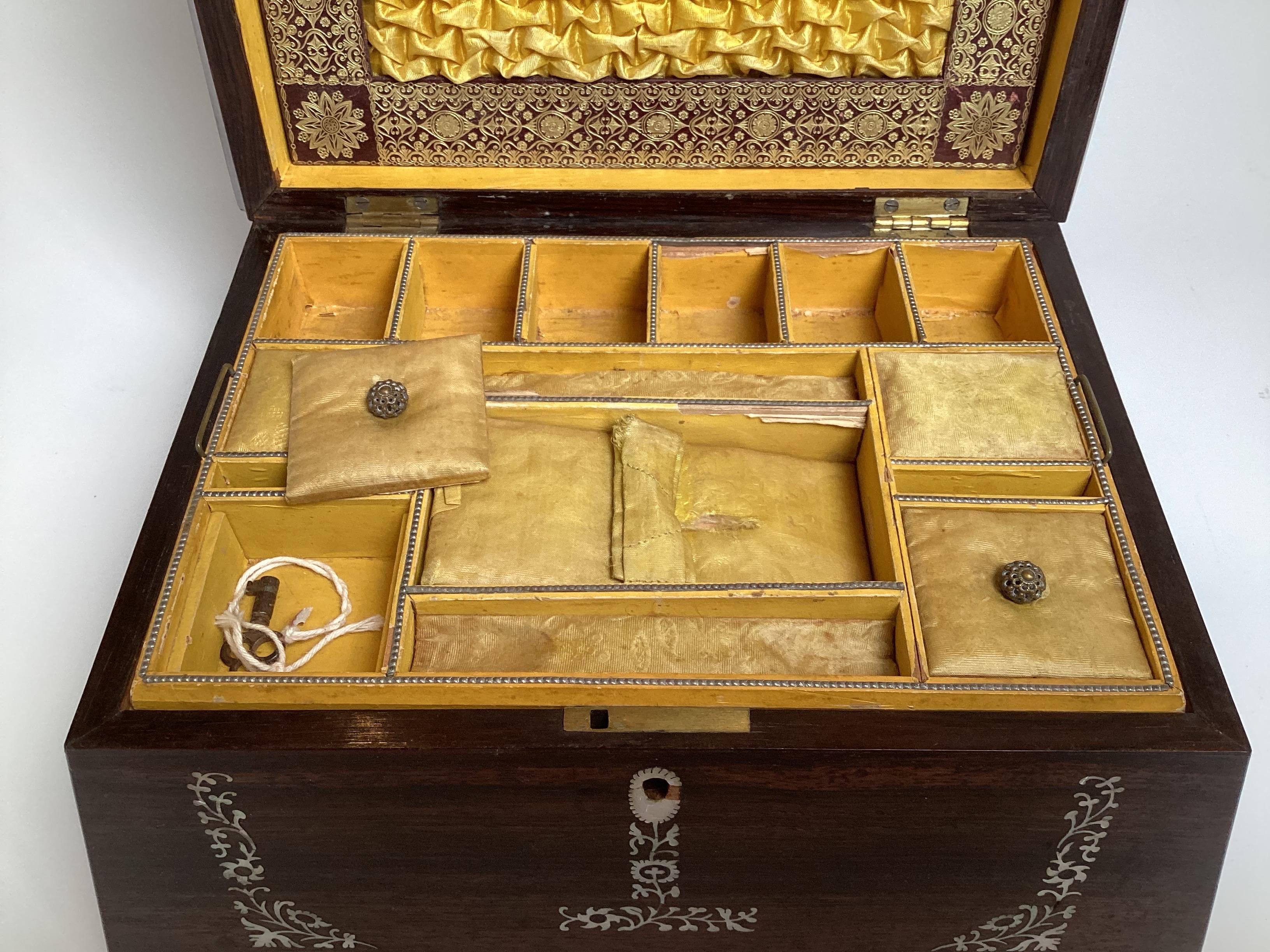 Una joya victoriana de palo de rosa Nácar en venta