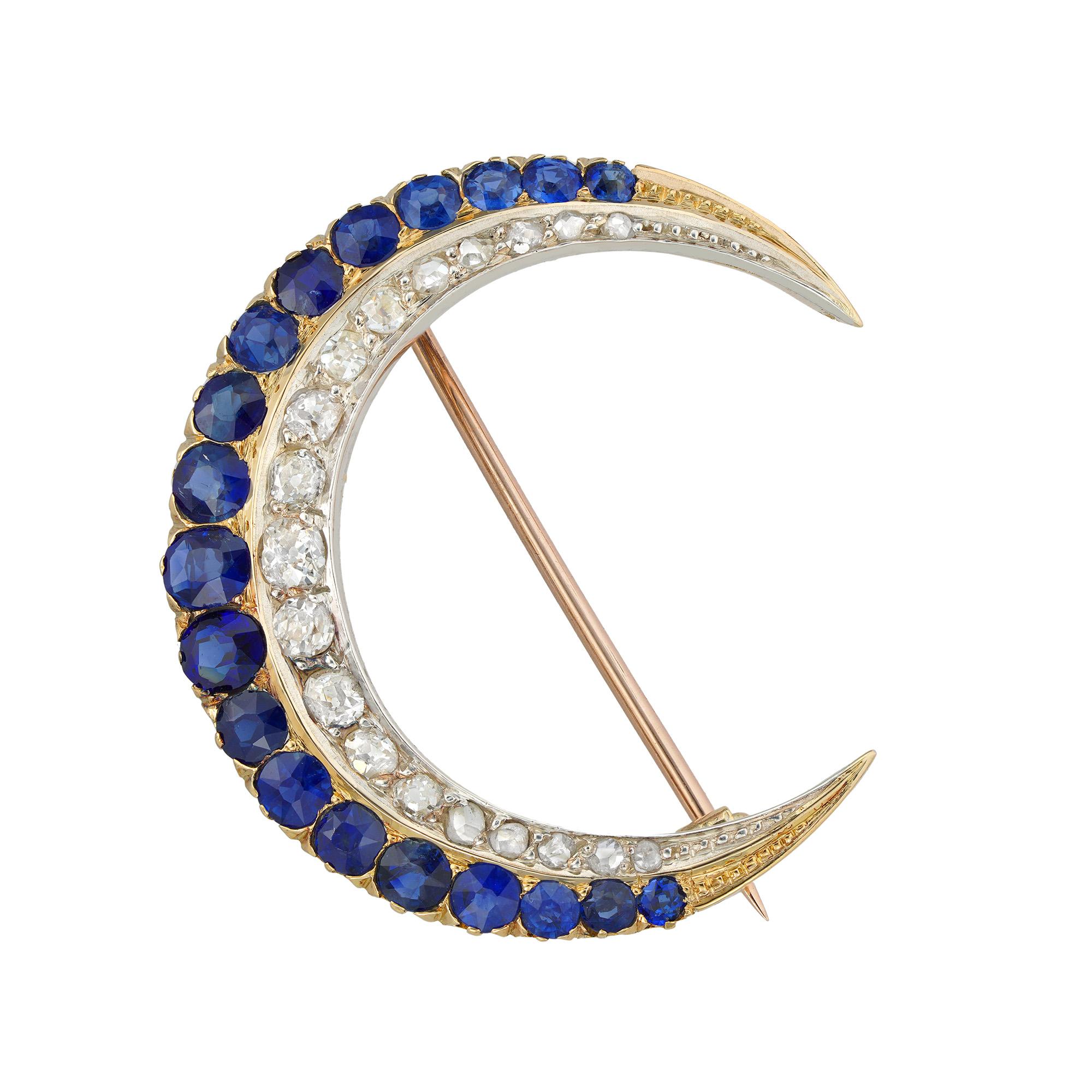 A Victorian sapphire and diamond crescent brooch In Excellent Condition In London, GB