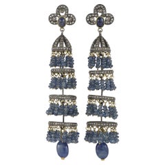 Pendentifs de style victorien avec saphir bleu naturel en argent et or 18K