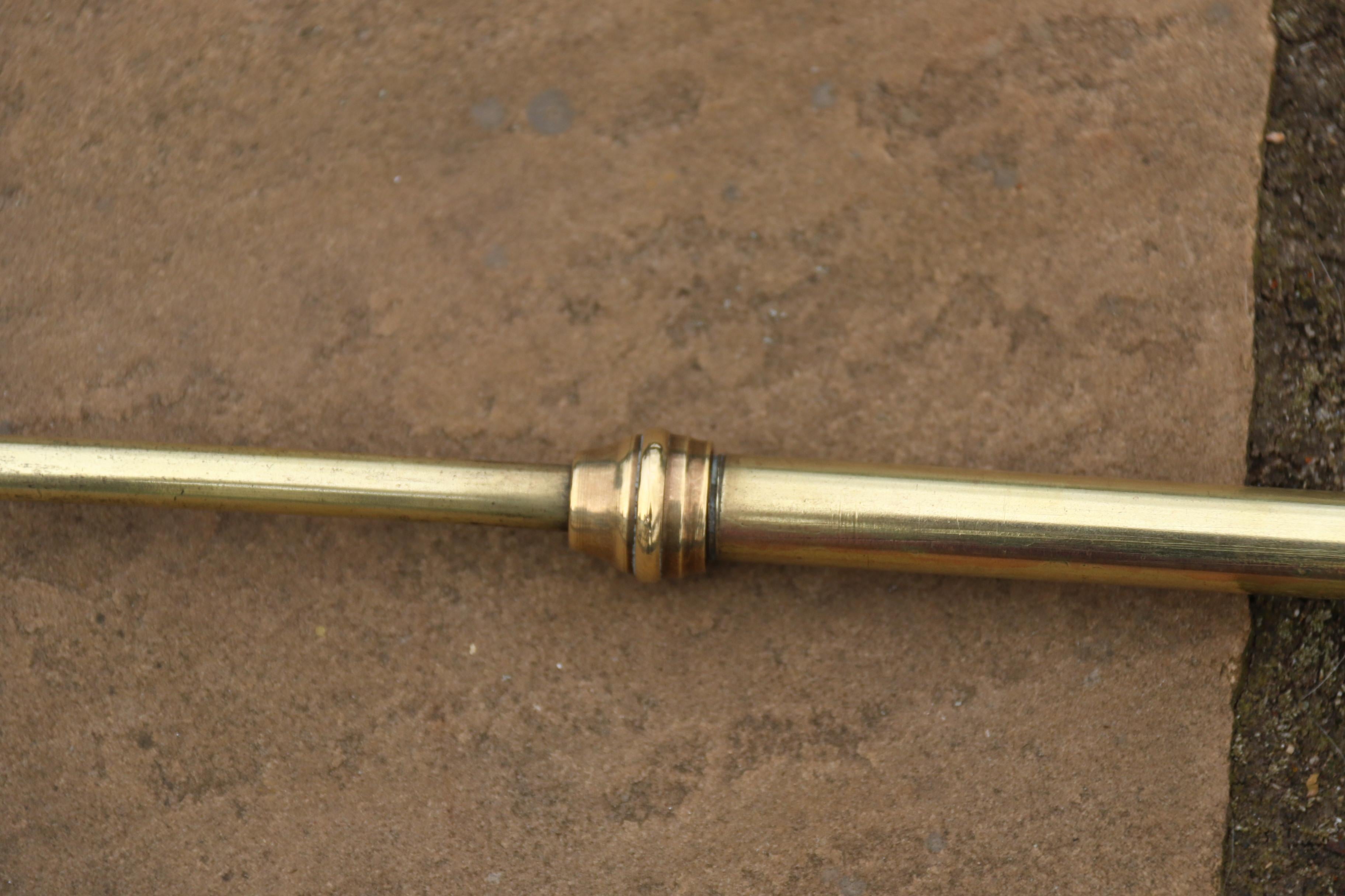 A Victorian telescopic brass toasting fork, English circa 1860 For Sale 2