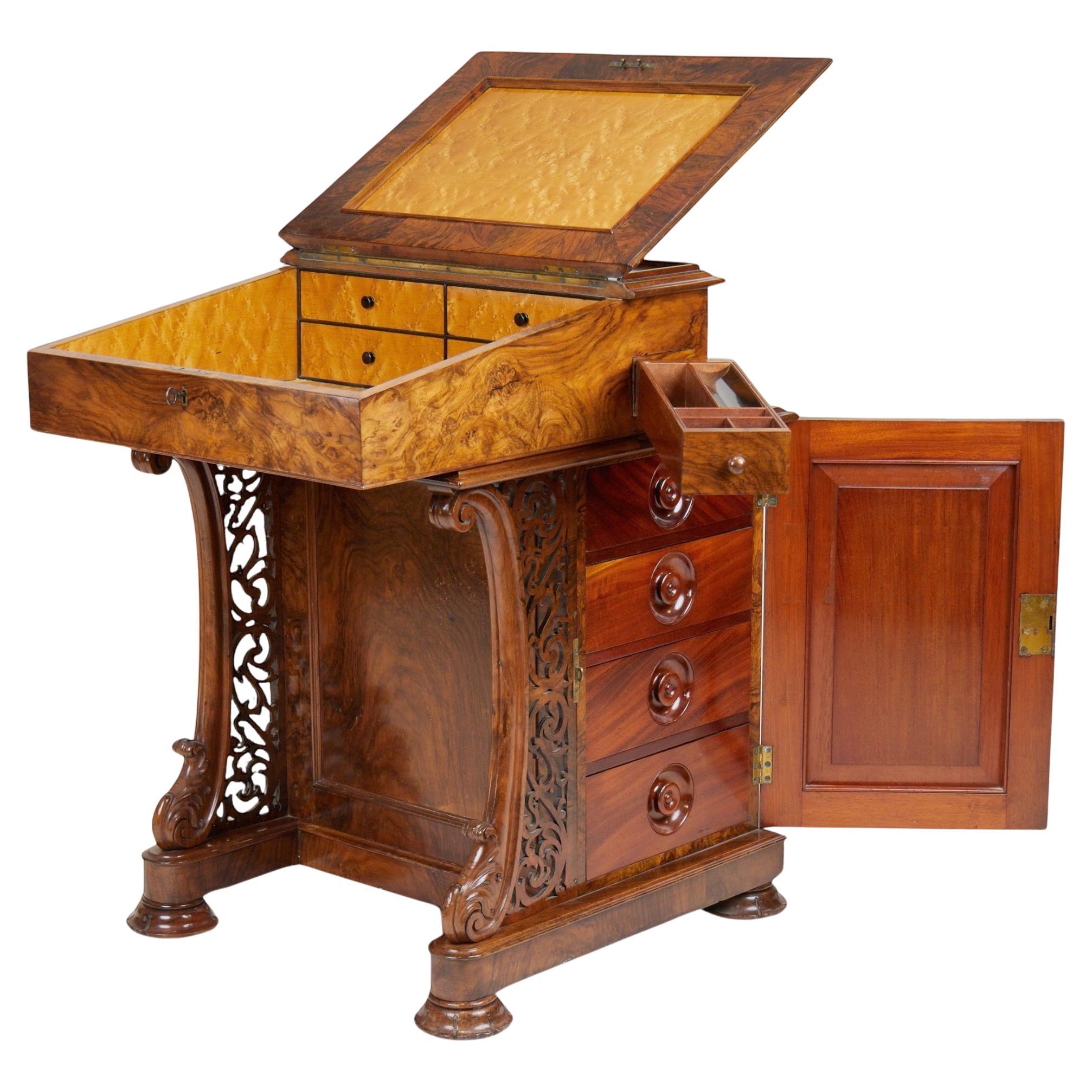 A Victorian Walnut Davenport Desk By Wilkinson & Son, London For Sale