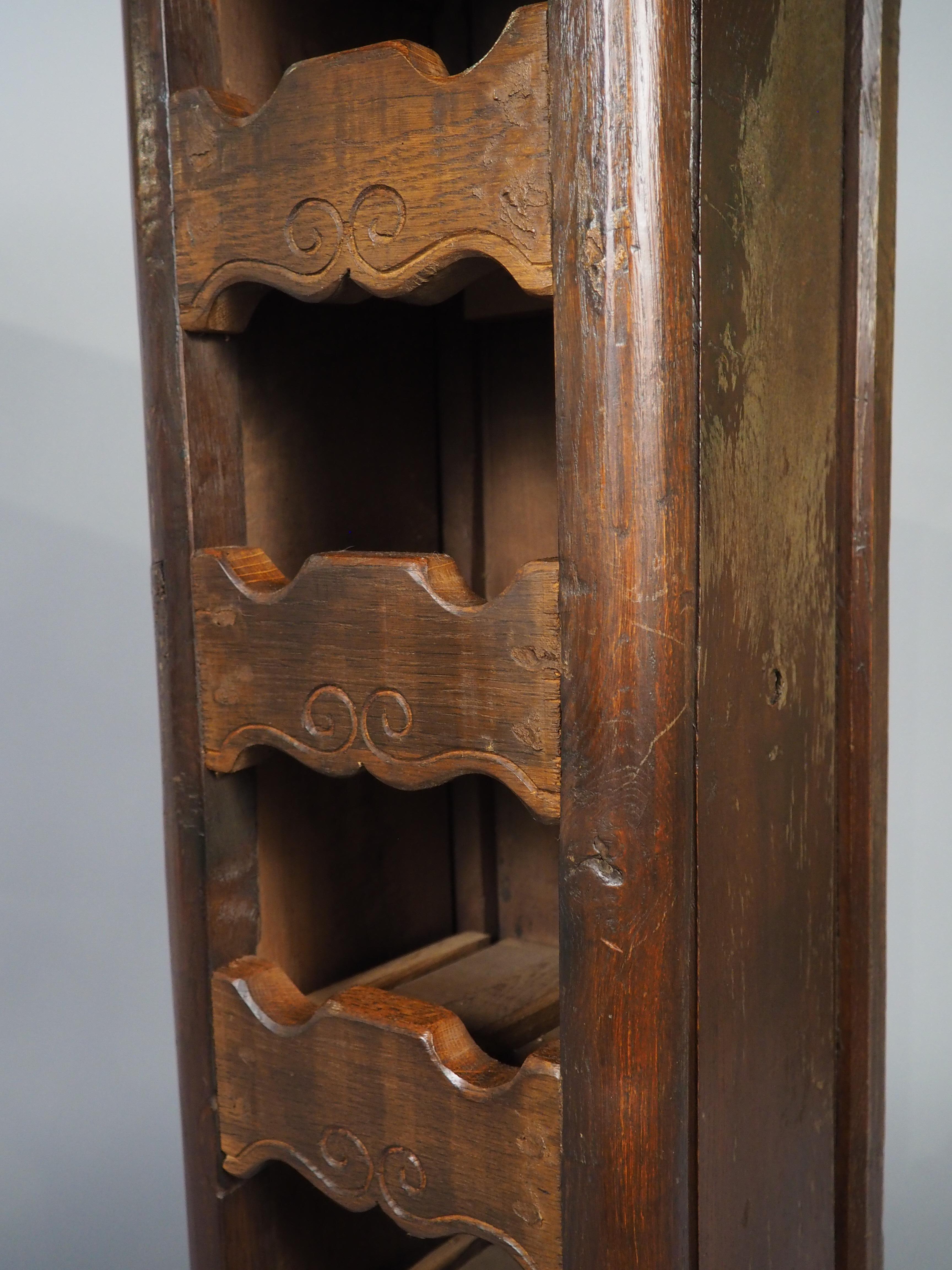 Ein Vintage 10-Flasche Französisch Wein Carrier aus wiederverwendetem Holz im Angebot 1