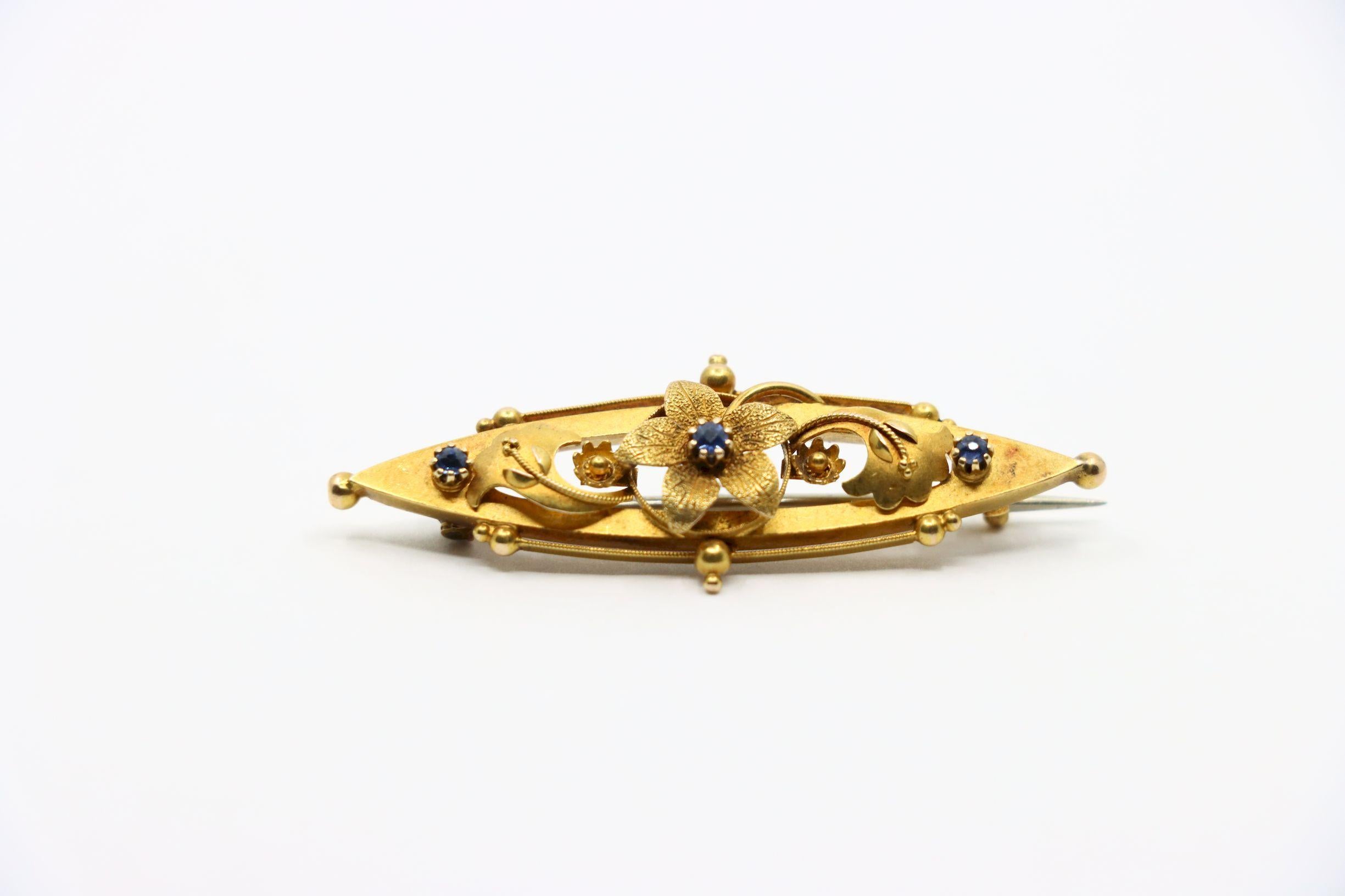 A Vintage 15K Gold Aquamarine Pendant Brooch Pin For Sale 5