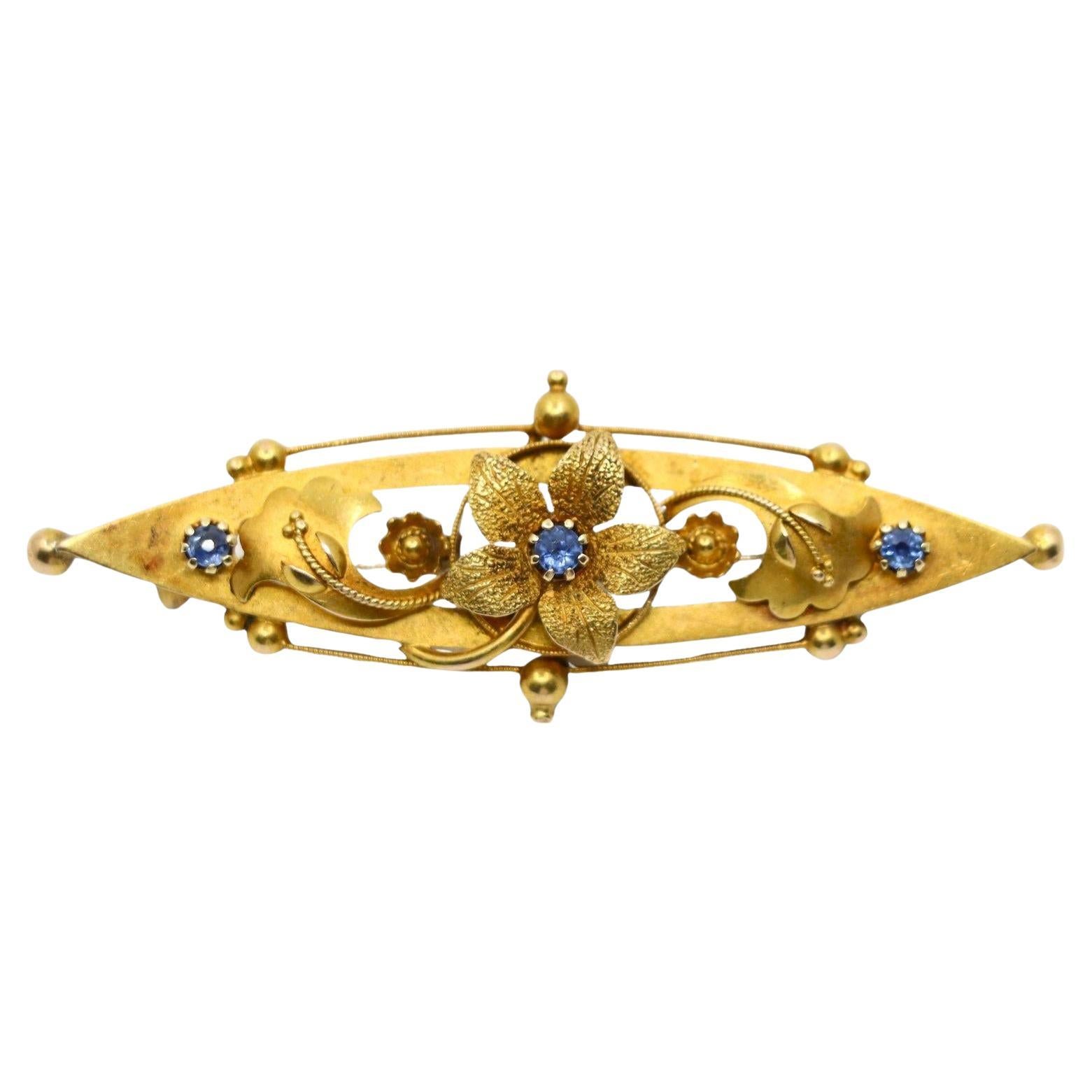 A Vintage 15K Gold Aquamarine Pendant Brooch Pin For Sale
