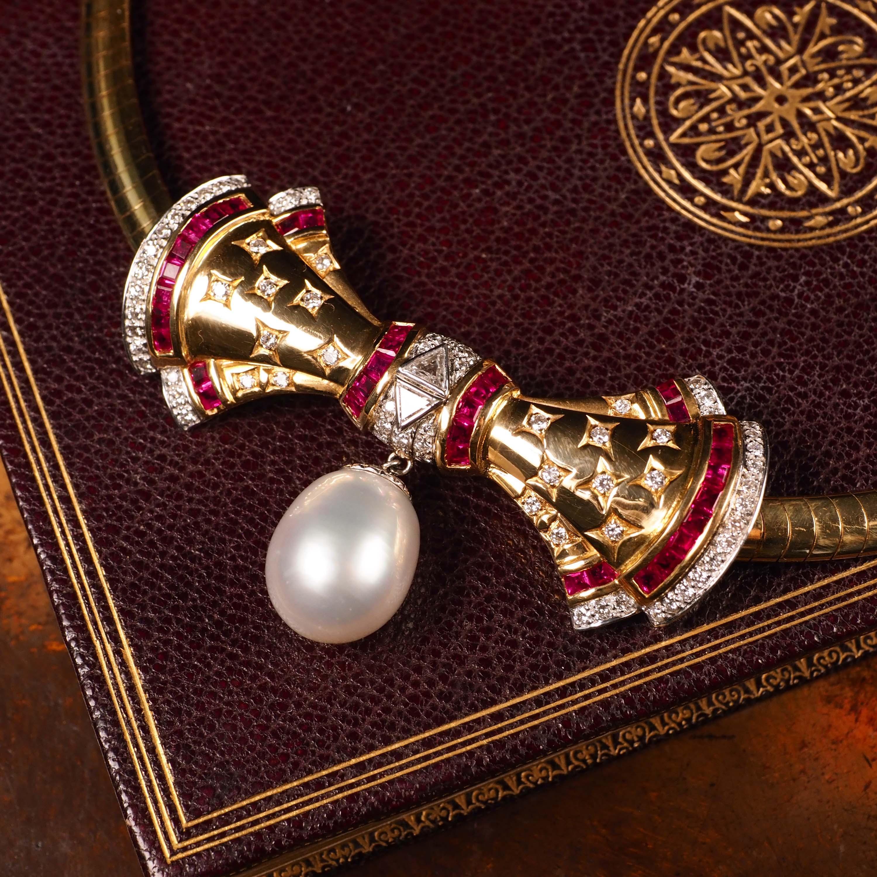 Halskette aus 18 Karat Gold mit Rubin, Diamant und Perlenschleife  im Angebot 4