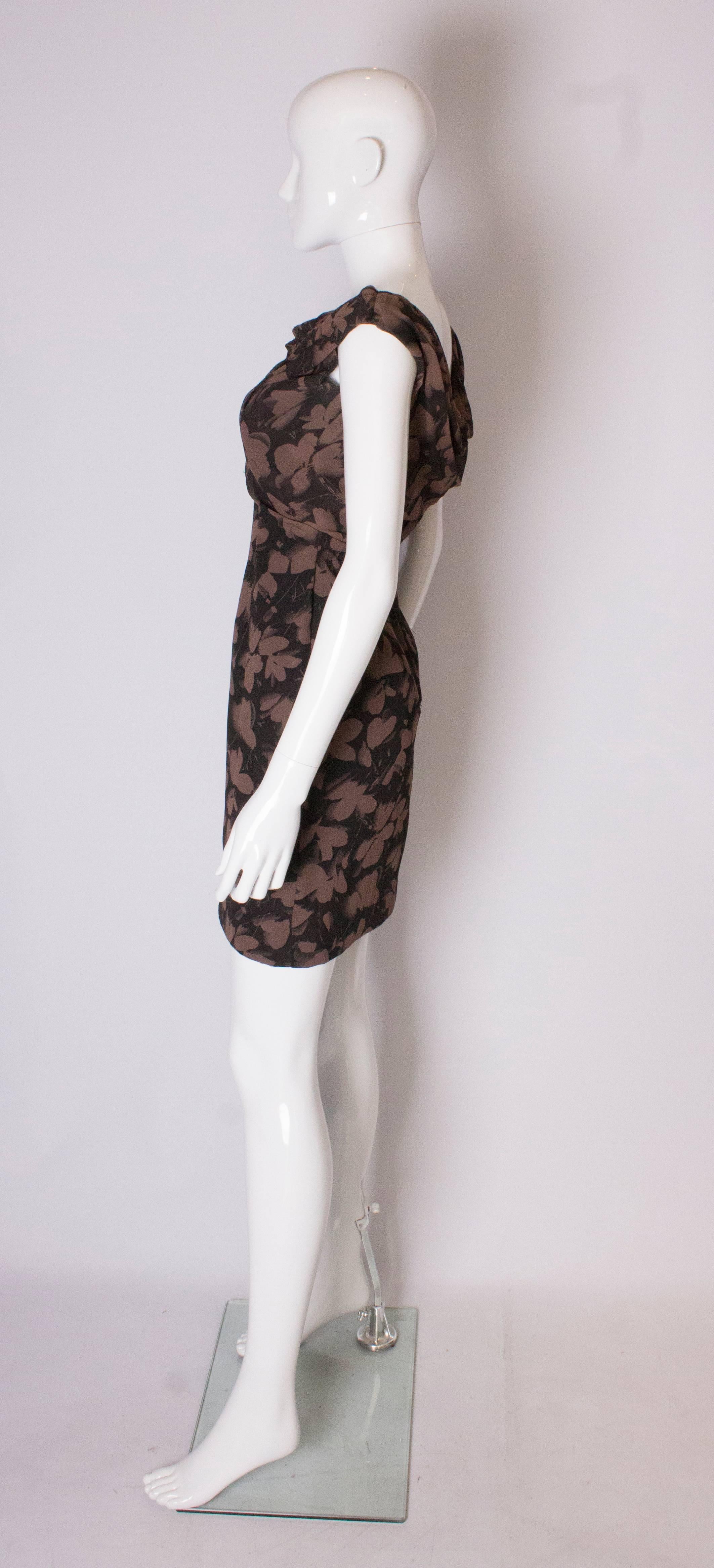 De las mujeres Vestido de cóctel con espalda redondeada y estampado floral vintage de los años 50