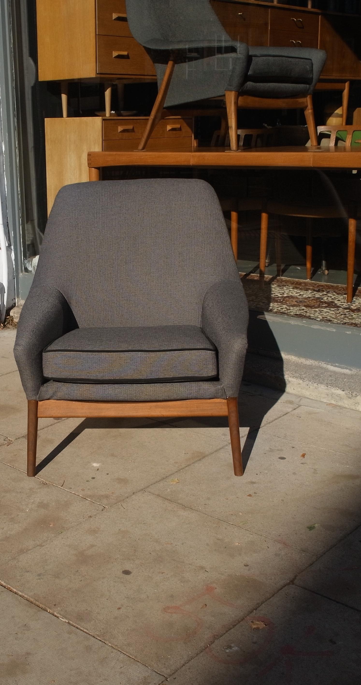 Britischer handgefertigter Vintage-Sessel, 1950er Jahre im Angebot 4