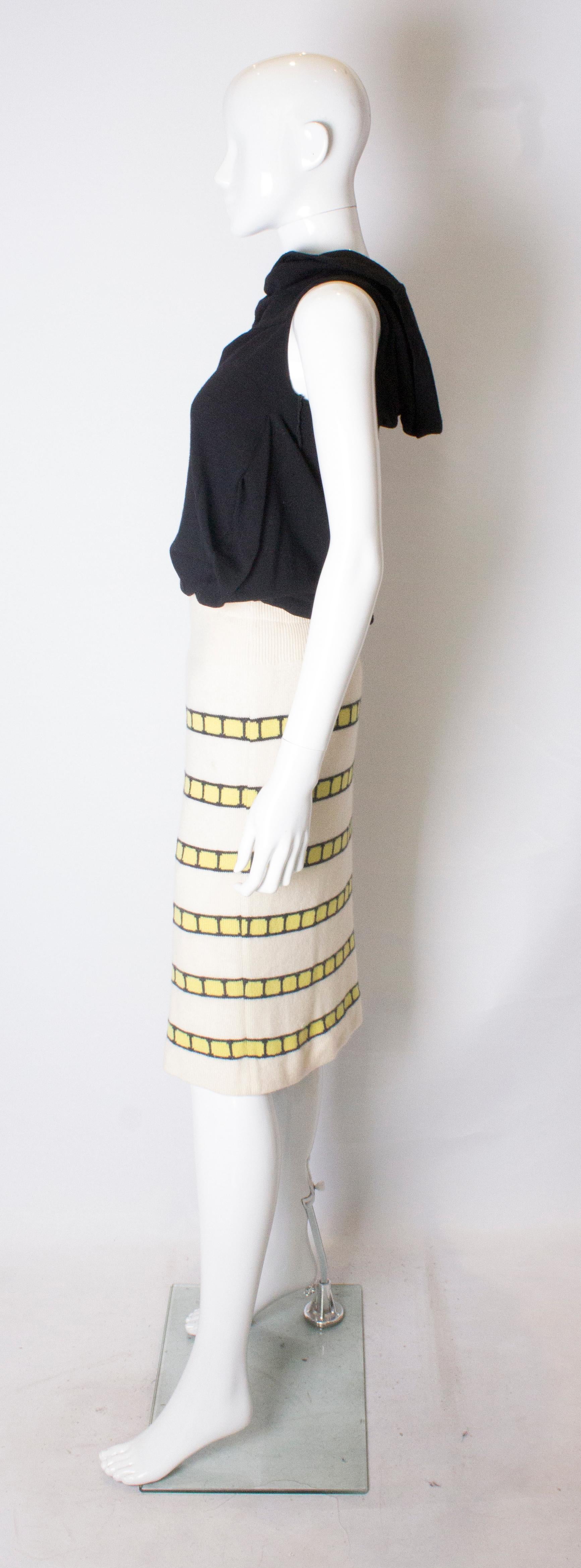 A vintage 1960s cream cashmere (made in scotland) stripe pencil skirt  In Good Condition In London, GB