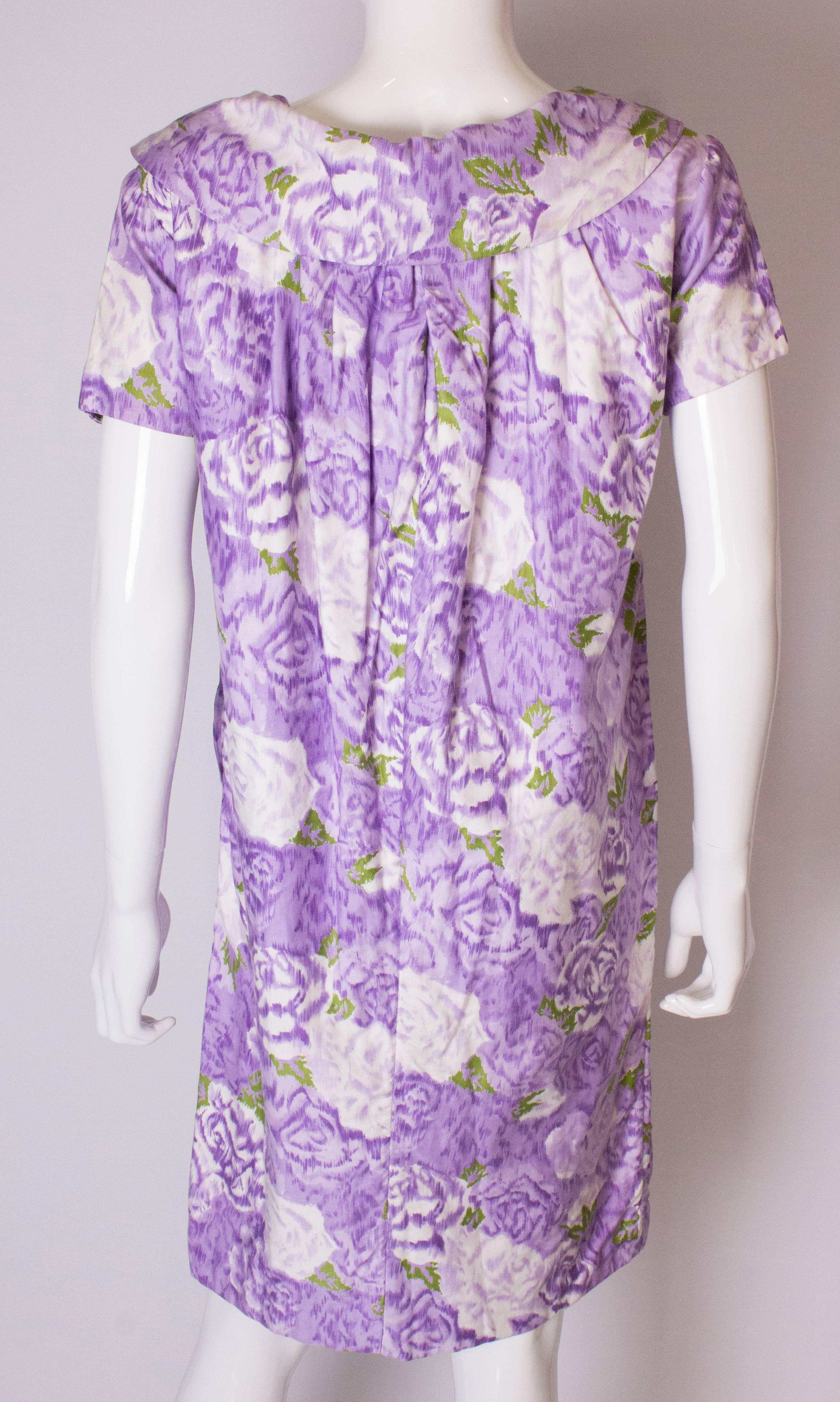 A Vintage 1960s Printed Cotton  Dress by Californian  For Sale 2