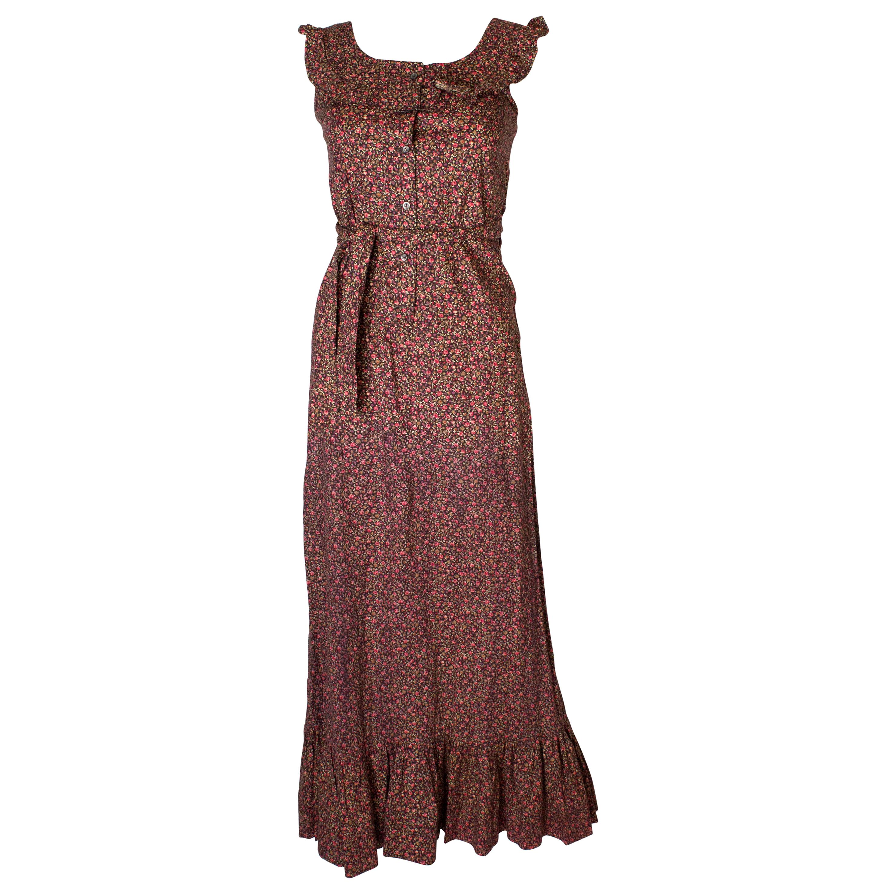 Vintage-Vintage-Bilder, 1970er Jahre  Quad Blumendruck Baumwolle Kleid 