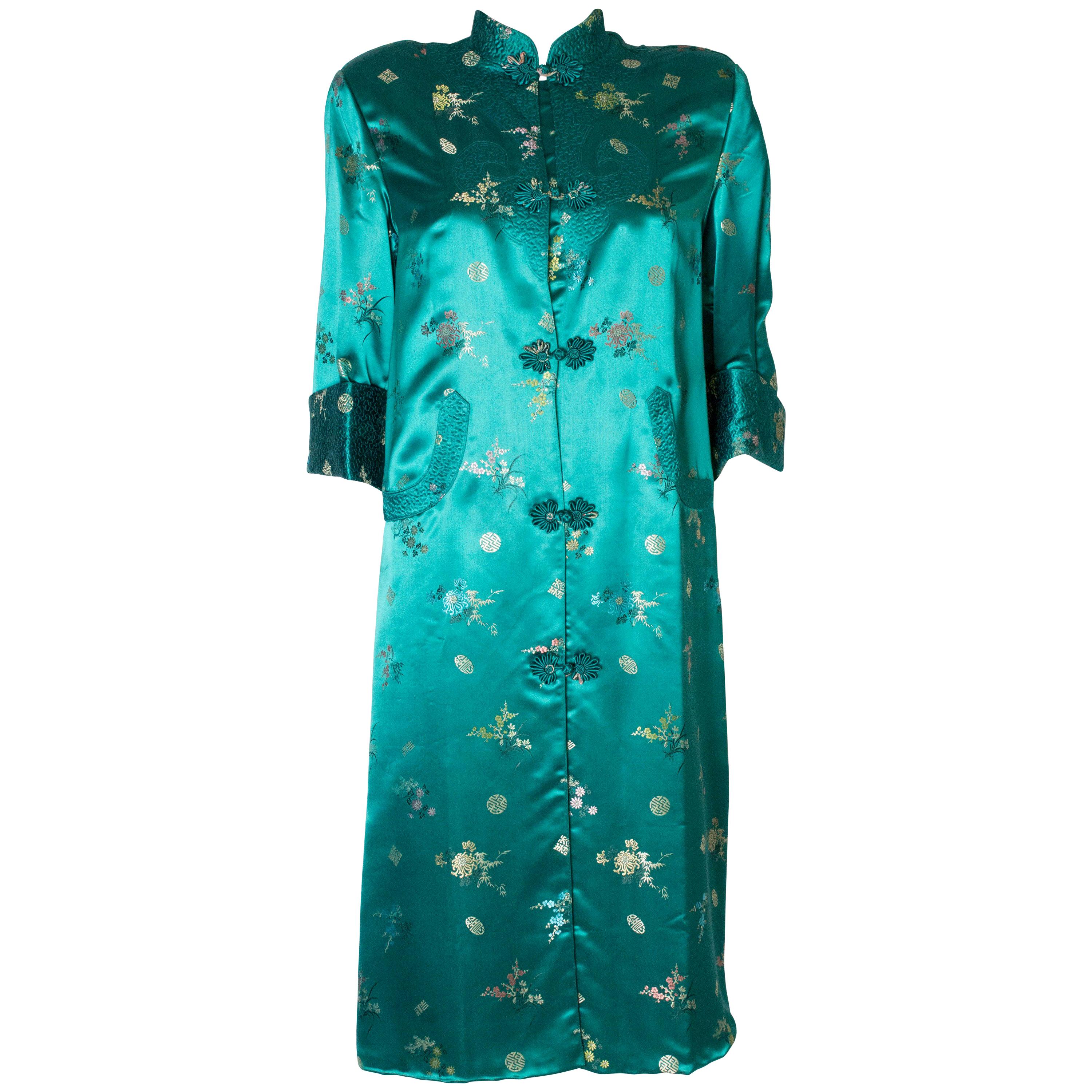 A Vintage 1970s Turquoise Chinese Coat with Stand-up Collar & Decorative Pockets