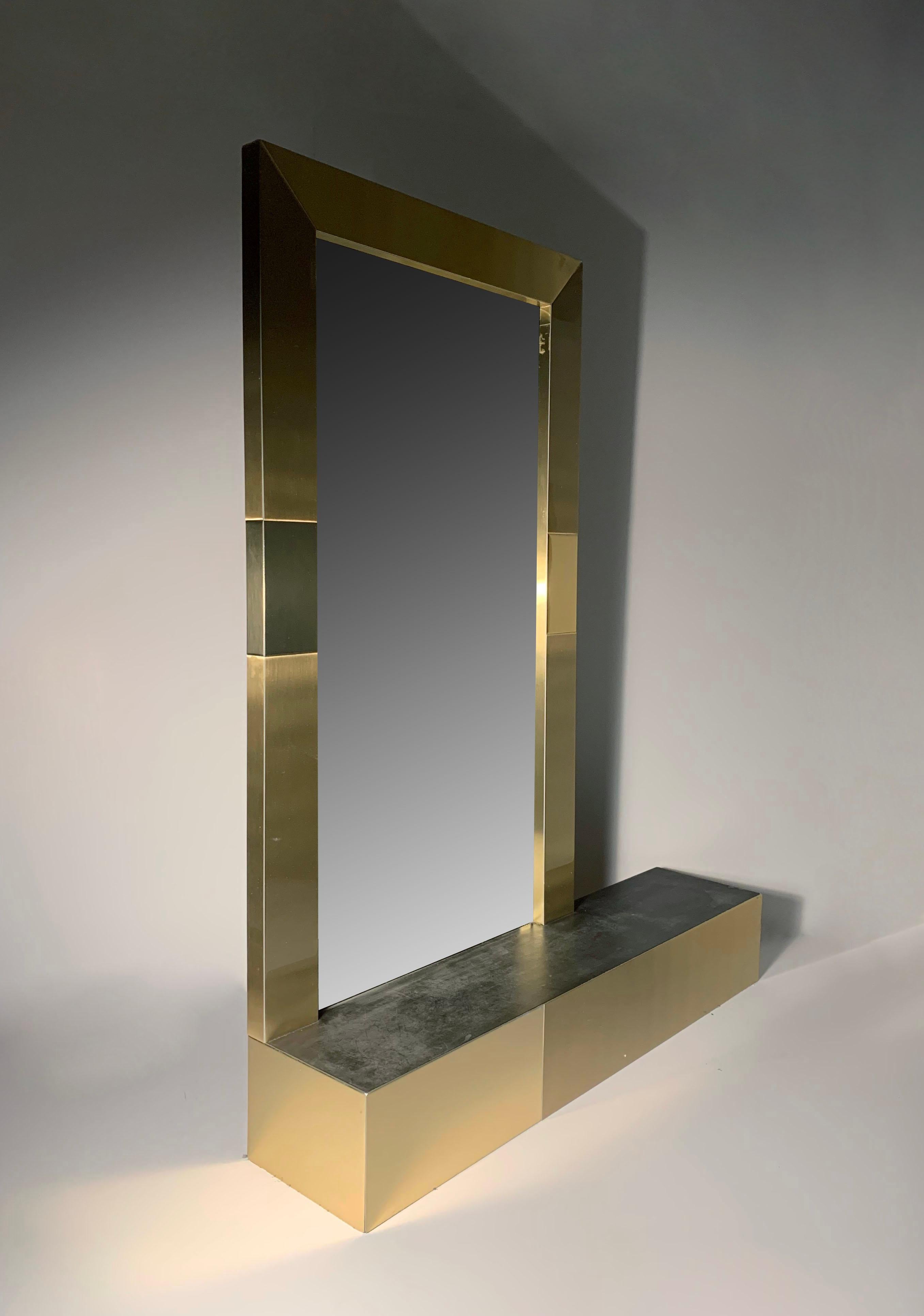 Vintage Brass Mirror Architectural Console Shelf Attributed to Paul Evans In Good Condition For Sale In Chicago, IL