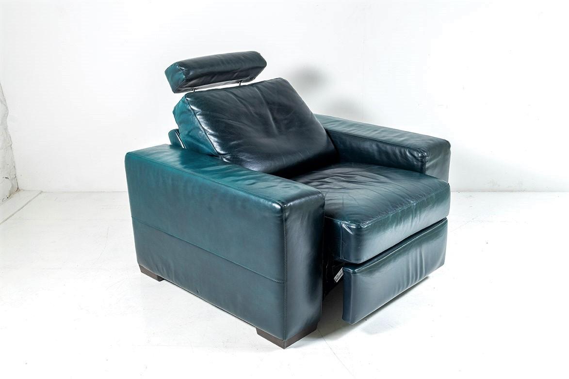 Vintage 1980s Brutalist Green Leather Reclining Statement Armchair In Good Condition In Llanbrynmair, GB