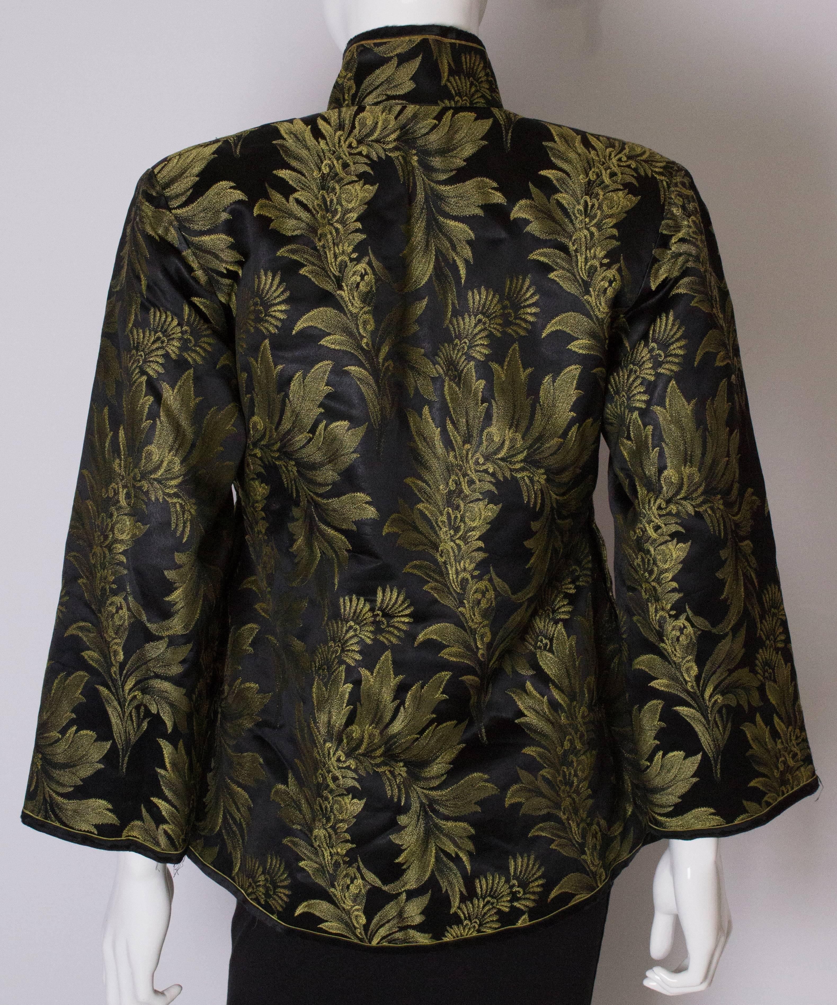 Women's A Vintage 1980s Embroidered Chinese Jacket with Fur Lining. For Sale