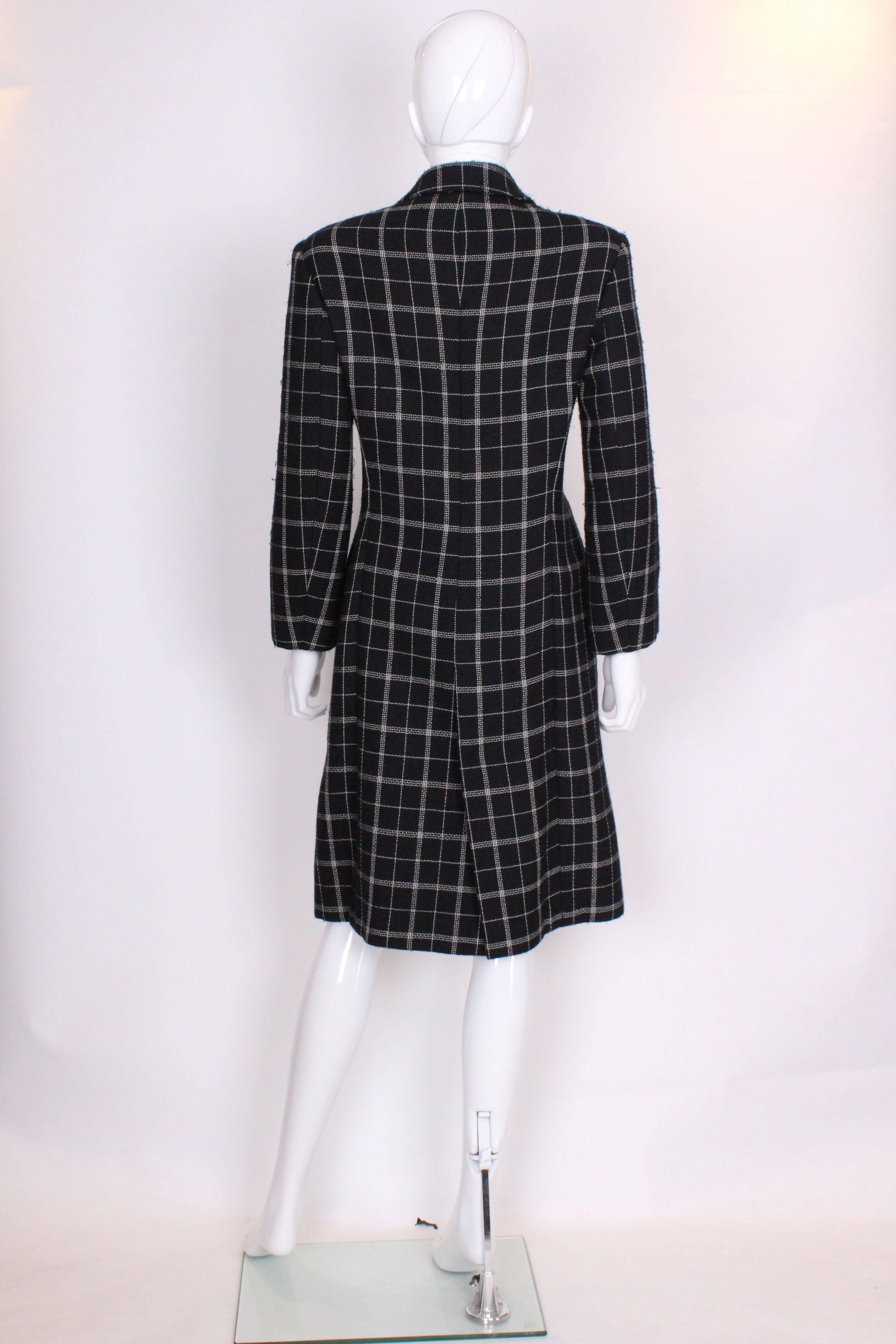 Women's A vintage 1980s Oleg Cassini Couture Black and White Coat For Sale