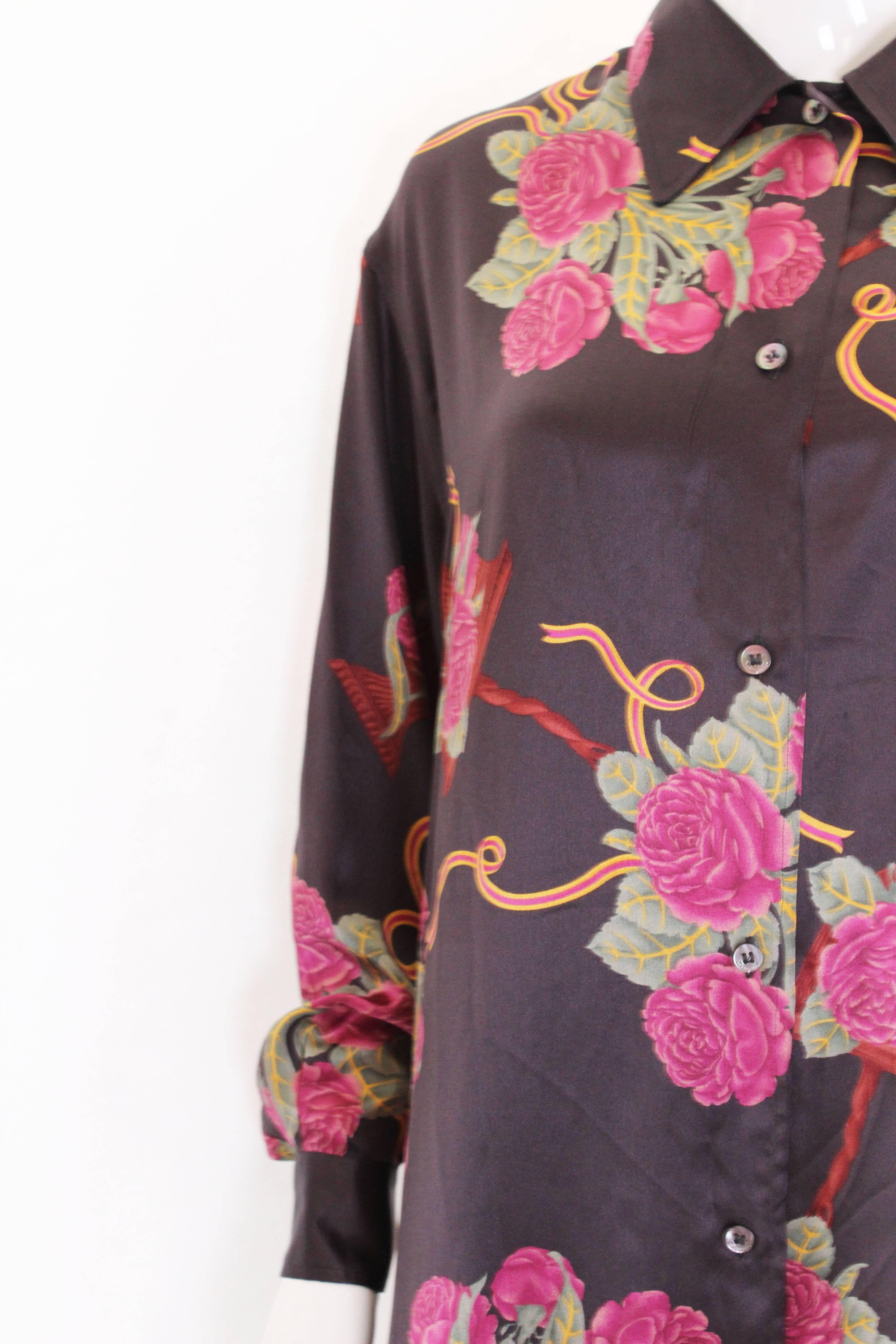 Women's A vintage 1980s Silk floral printed Overshirt by Salvatore Ferragamo