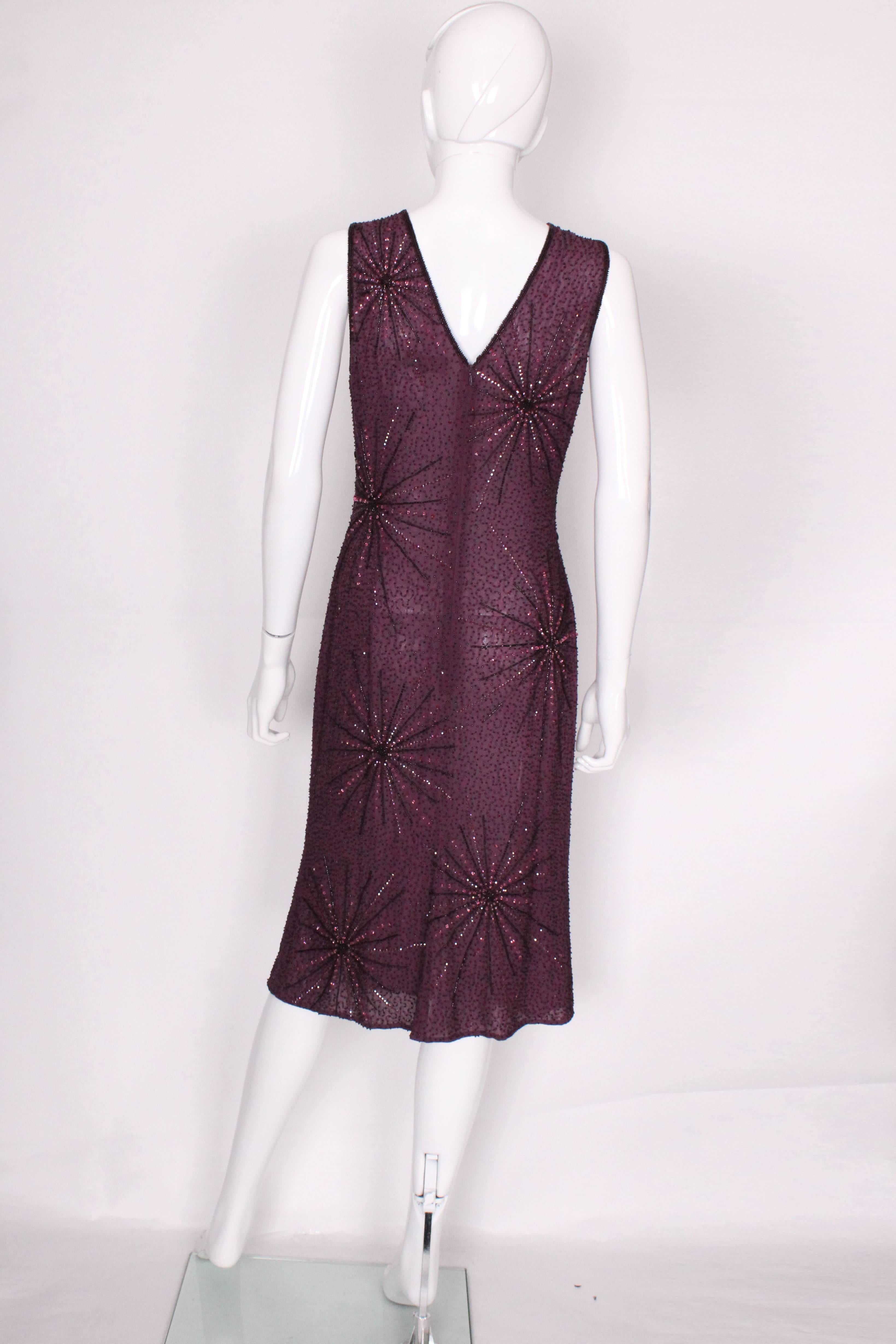 A vintage 1990s purple Tomsaz Starzewski Aubergine Beaded Cocktail Dress In Excellent Condition For Sale In London, GB
