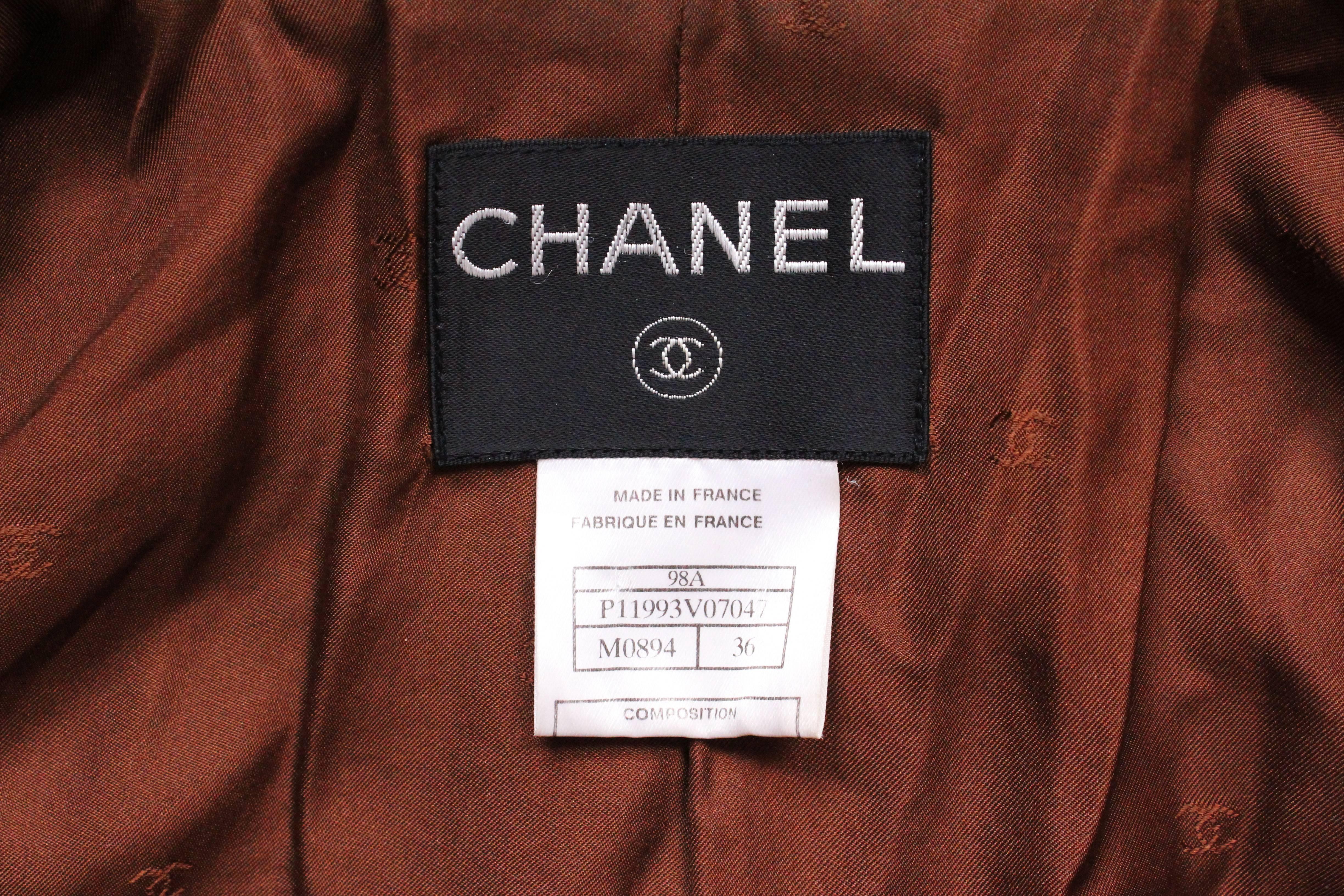 A Vintage 1998 brown tweed Chanel Jacket  4
